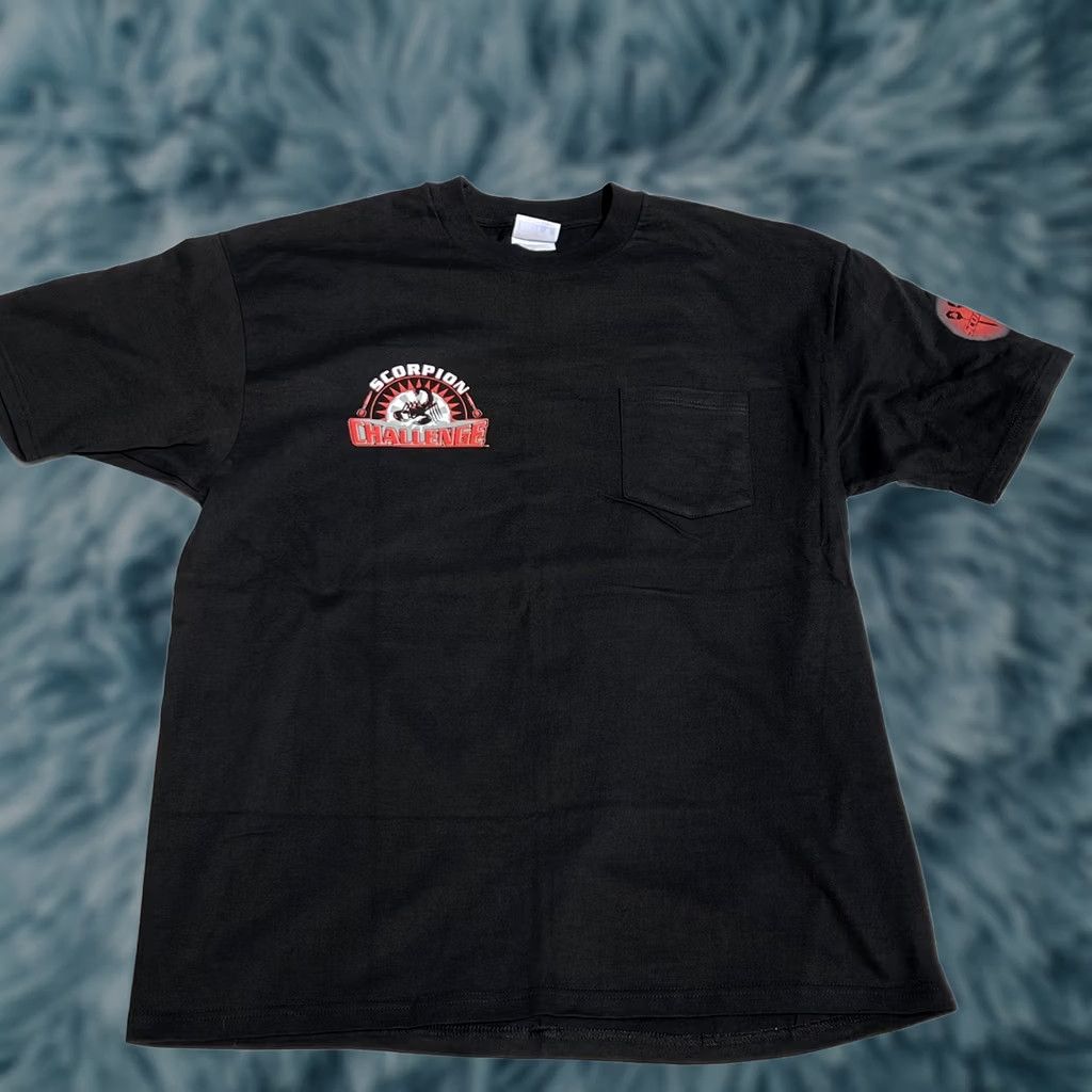 Hanes VINTAGE 1995 Hanes Beefy XL Black T-Shirt Scorpion Dart Short Sleeve Men Size US XL / EU 56 / 4 - 1 Thumbnail