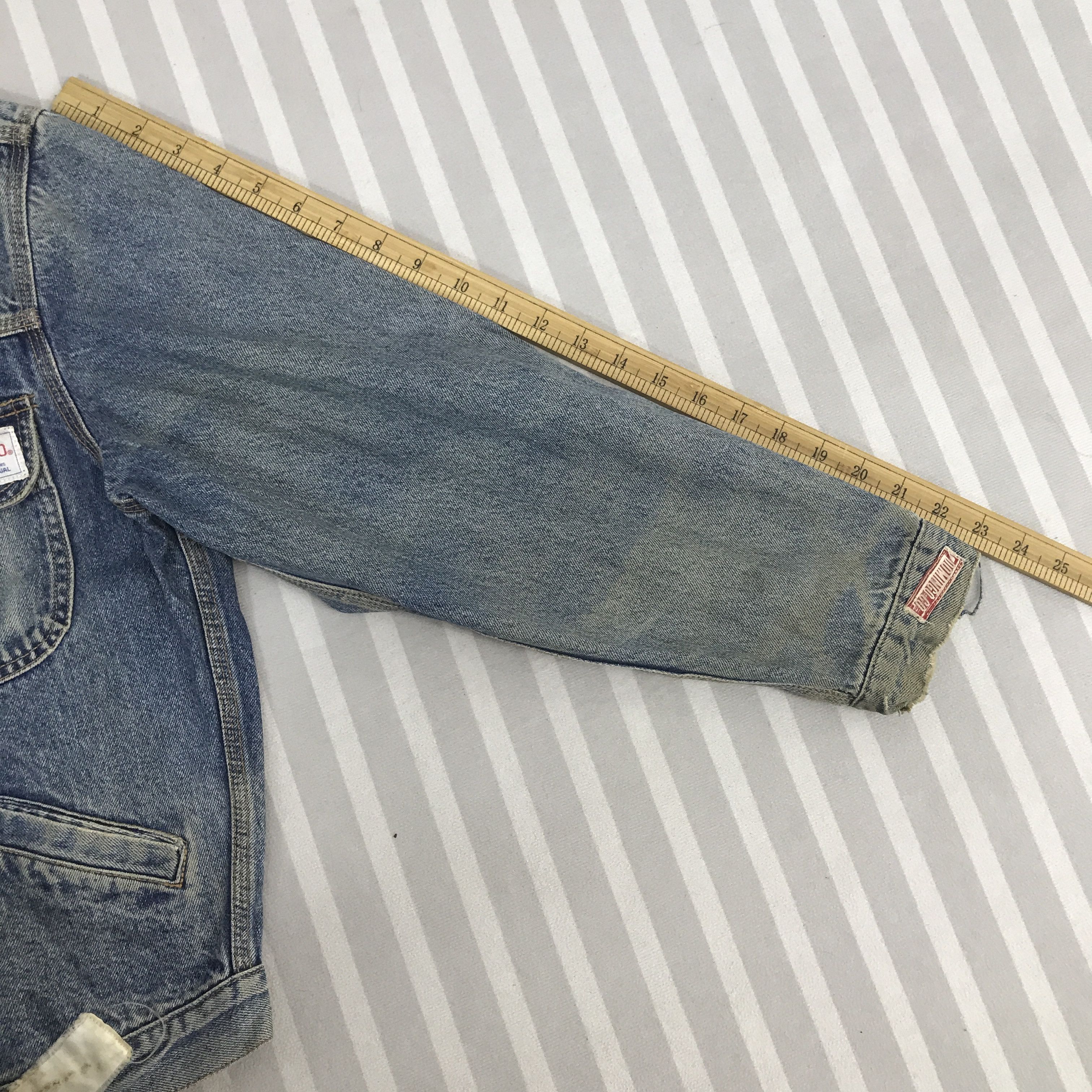 Spellbound Vintage Spellbound Distressed denim jacket Size US L / EU 52-54 / 3 - 6 Thumbnail