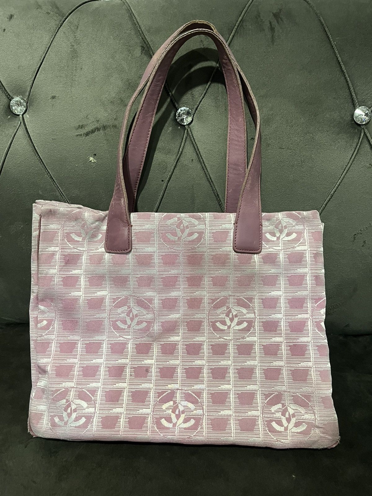 Chanel Authentic Chanel Tote Bag Size ONE SIZE - 3 Thumbnail