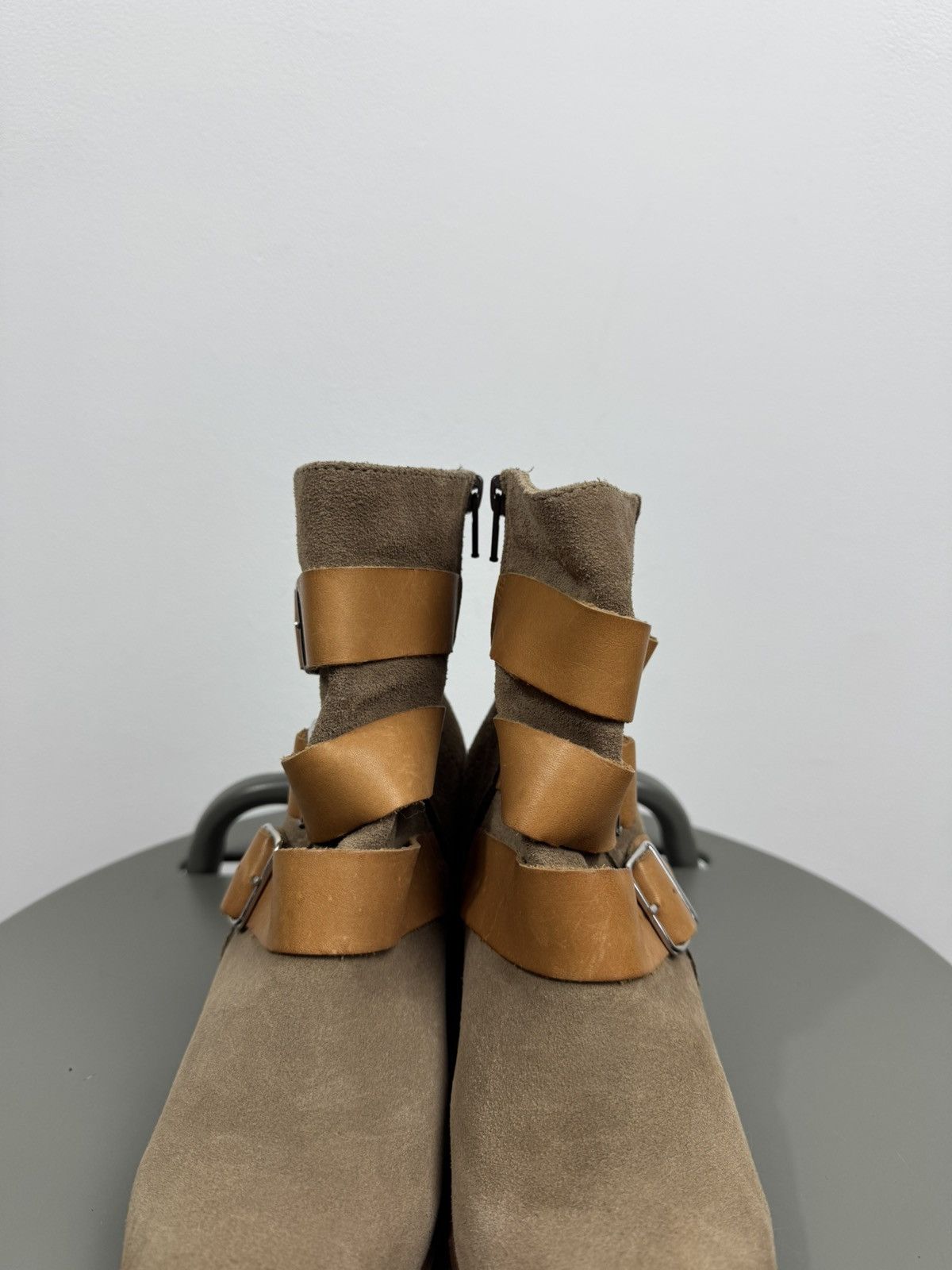 Hudson Hudson London Beige Suede Buckle Heeled Ankle Boots EU 37 Size US 6 / IT 36 - 5 Thumbnail