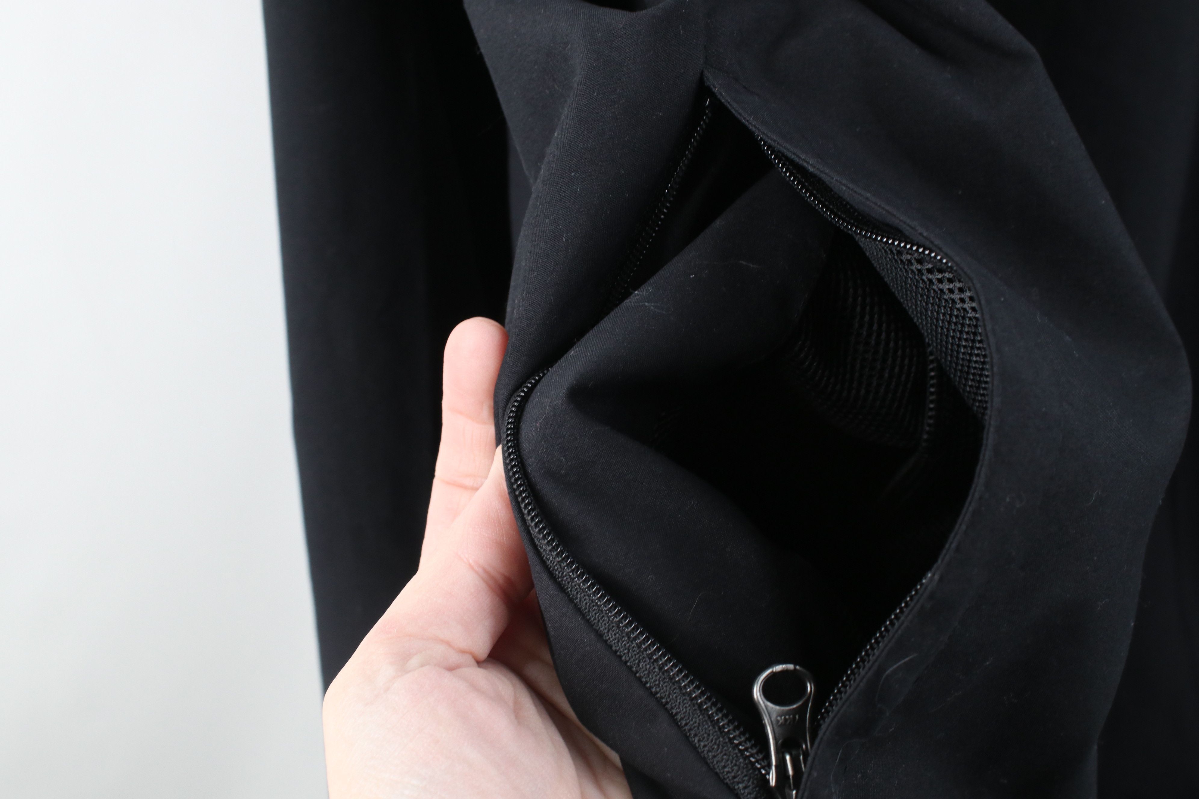 Lands' End Vintage Y2K Lands End Pullover Windbreaker Jacket Black Size US L / EU 52-54 / 3 - 8 Thumbnail