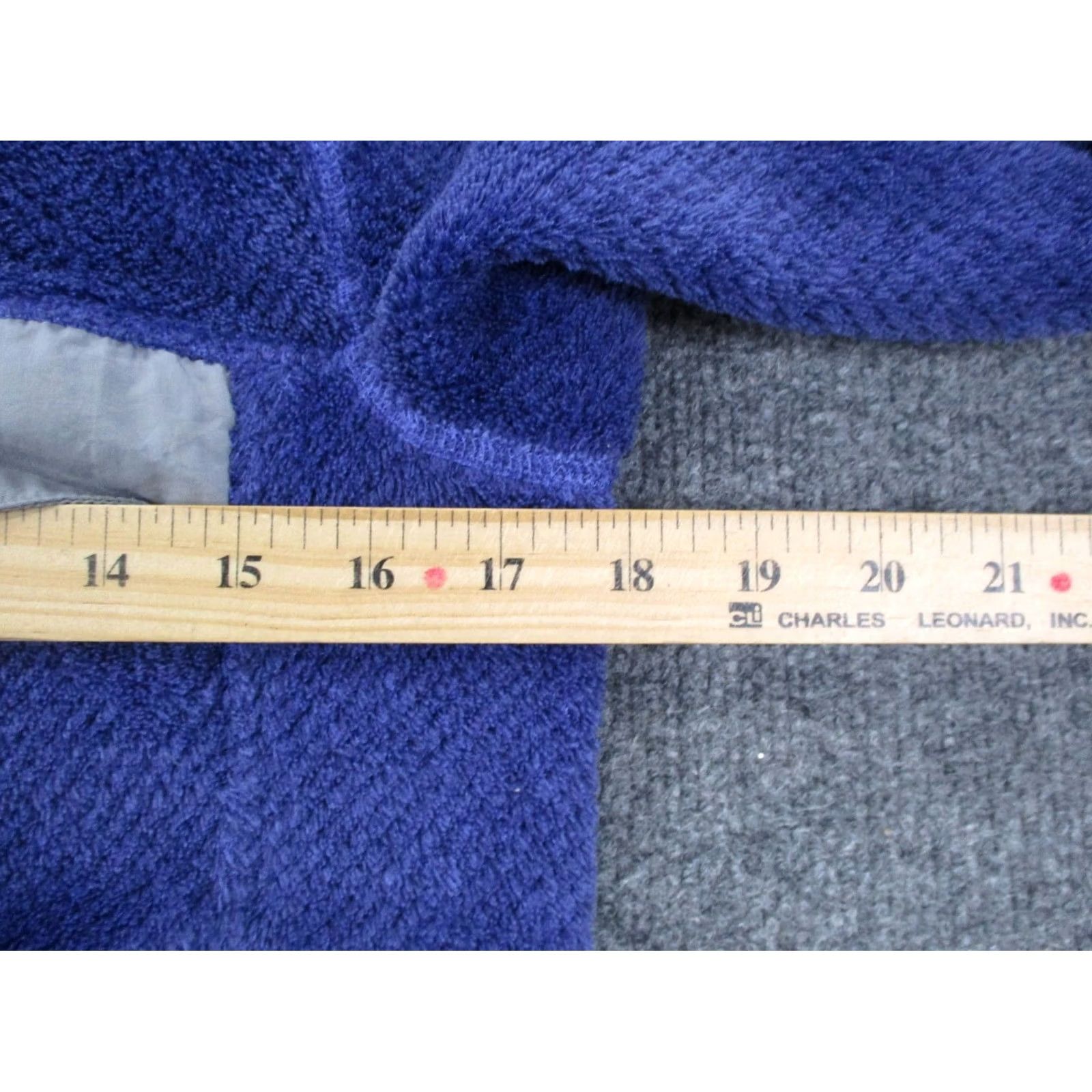 Patagonia Patagonia Sweater Womens S Purple Jacket Snap Outdoor Hiking Camping Size S / US 4 / IT 40 - 5 Thumbnail