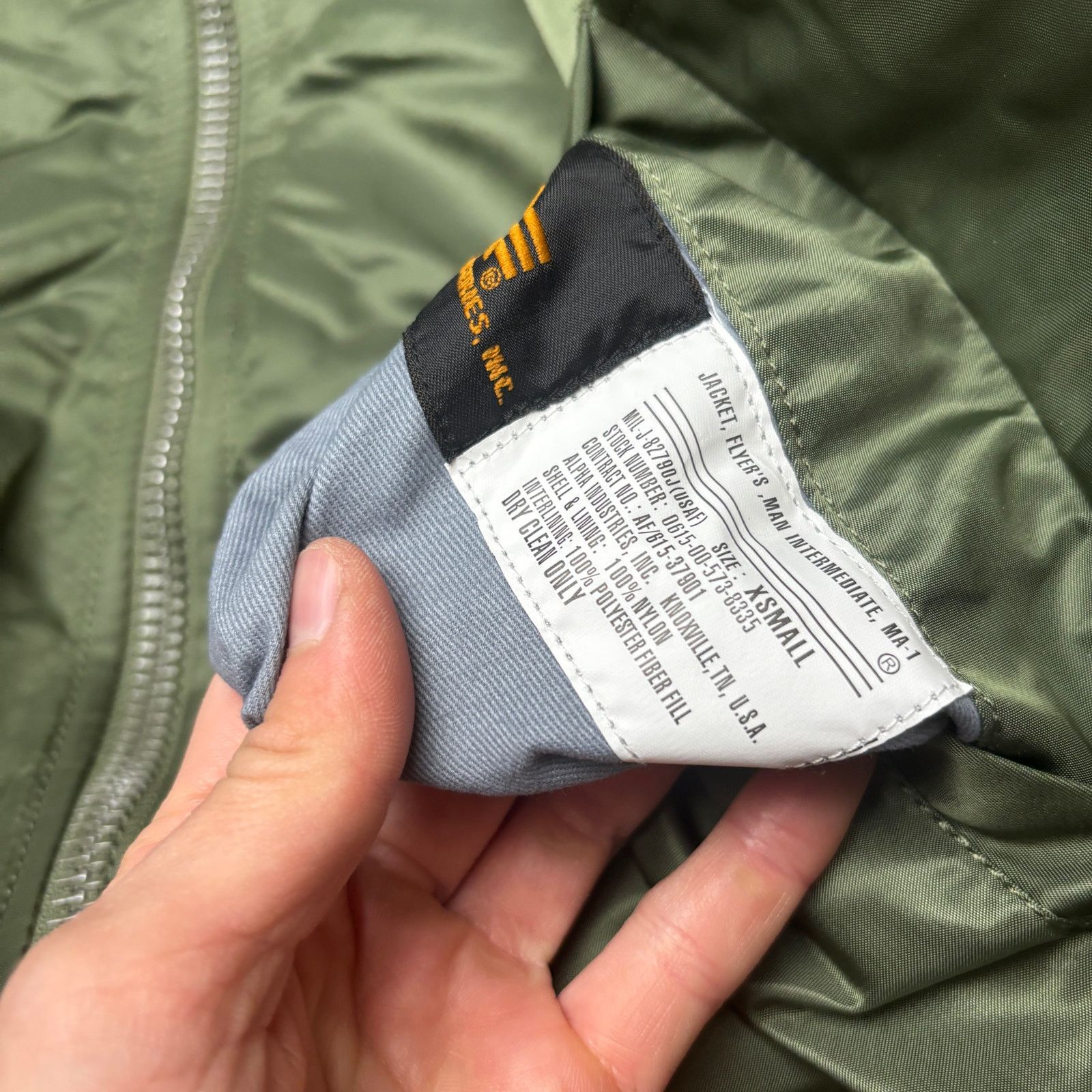 Alpha Industries NWT Alpha Industries MA-1 Bomber Jacket Men's XS Made in USA Size US XS / EU 42 / 0 - 5 Thumbnail
