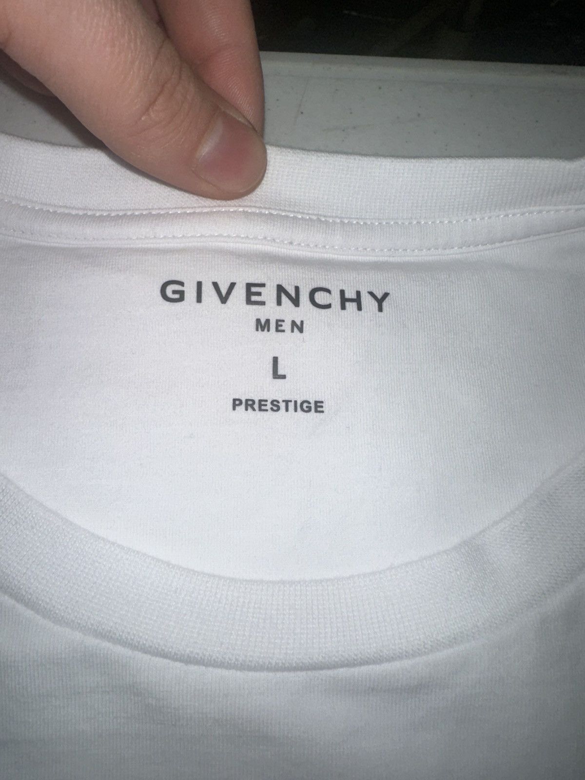 Designer Givenchy tee Size US L / EU 52-54 / 3 - 3 Thumbnail