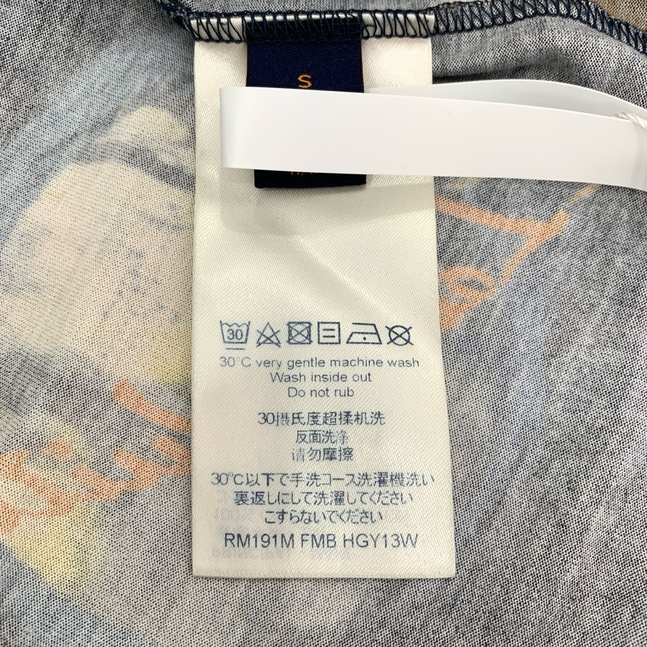 Louis Vuitton Louis Vuitton Logo and Planet Print Cotton Short-Sleeve T-Sh Size US S / EU 44-46 / 1 - 4 Thumbnail
