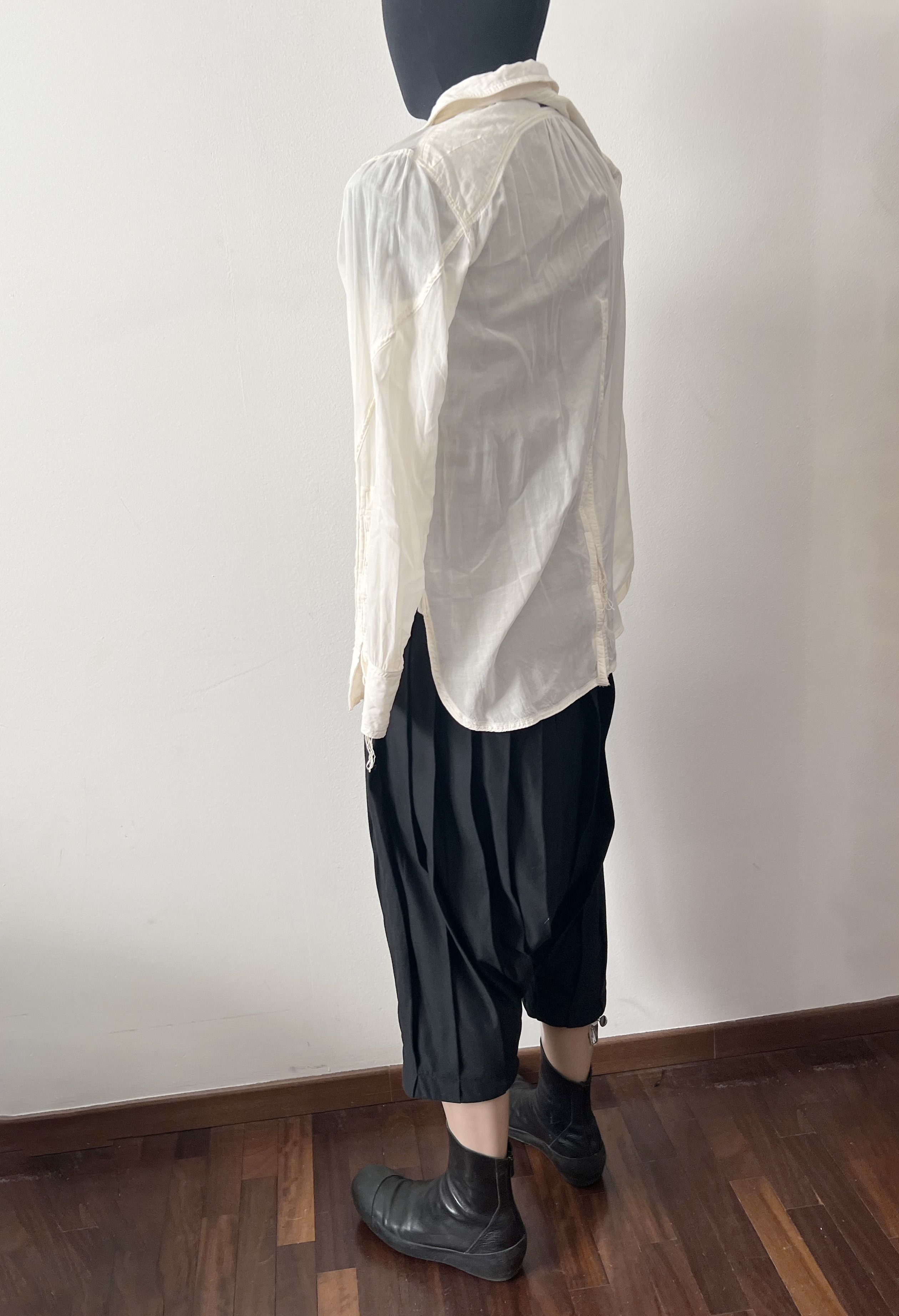 Individual Sentiments Plisse Cropped Pants Size US 32 / EU 48 - 6 Thumbnail