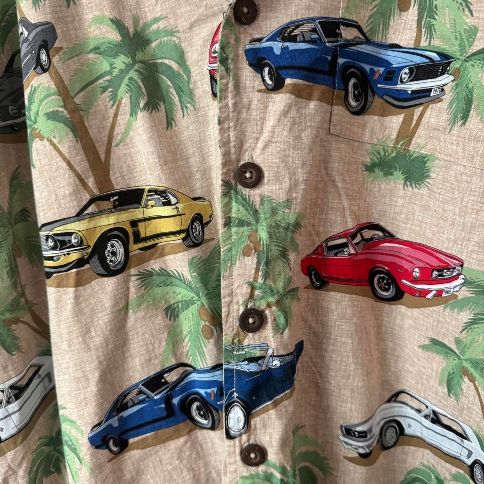 Other Hawaiian David Carey Collectible Ford Mustang Cars Cabana Size US XL / EU 56 / 4 - 5 Thumbnail