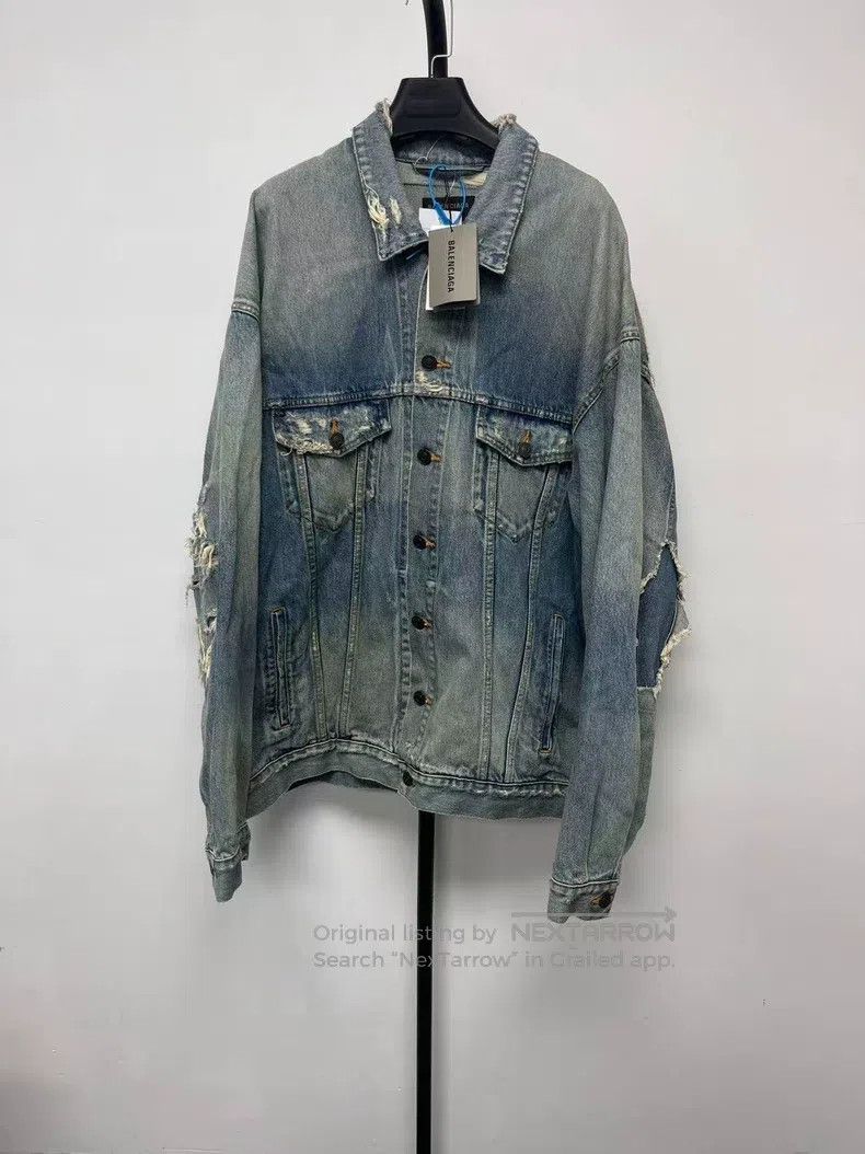 Balenciaga Balenciaga Washed Faded Ripped Denim Jacket Loose Fit Men' Size US M / EU 48-50 / 2 - 1 Thumbnail