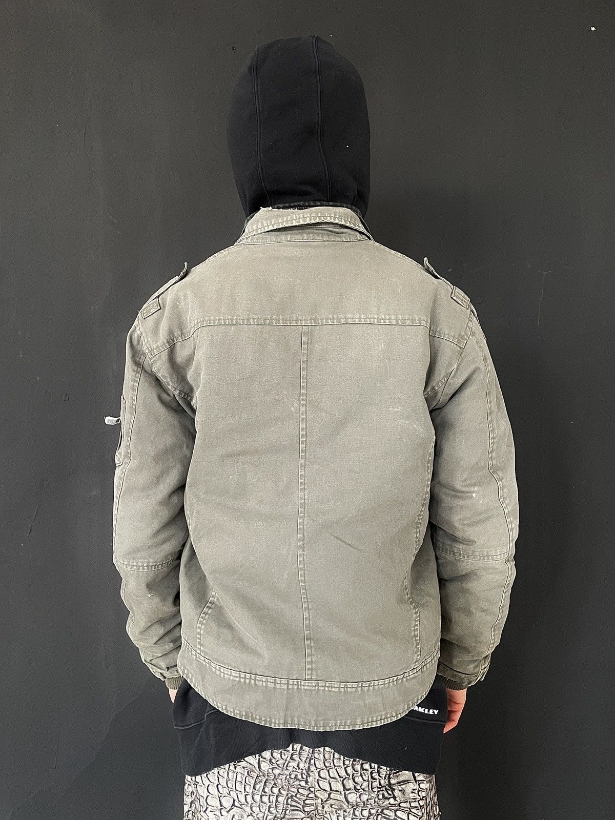 Vintage Vintage Military Field Jacket Distressed Faded Workwear L Size US XL / EU 56 / 4 - 3 Thumbnail