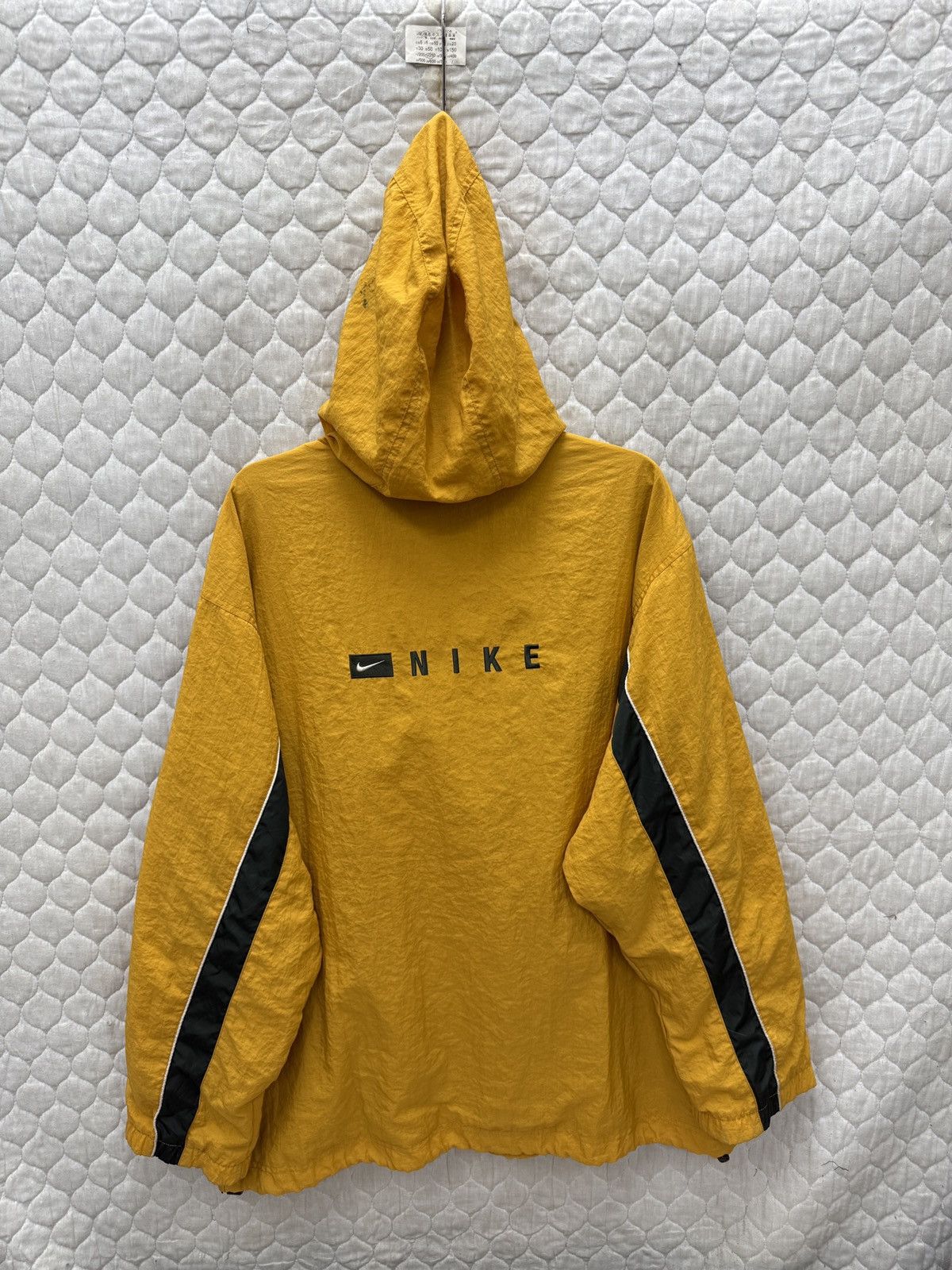 Nike 🔥🔥🔥ARCHIVE VINTAGE NIKE HOODIE PULLOVER Size US L / EU 52-54 / 3 - 6 Thumbnail