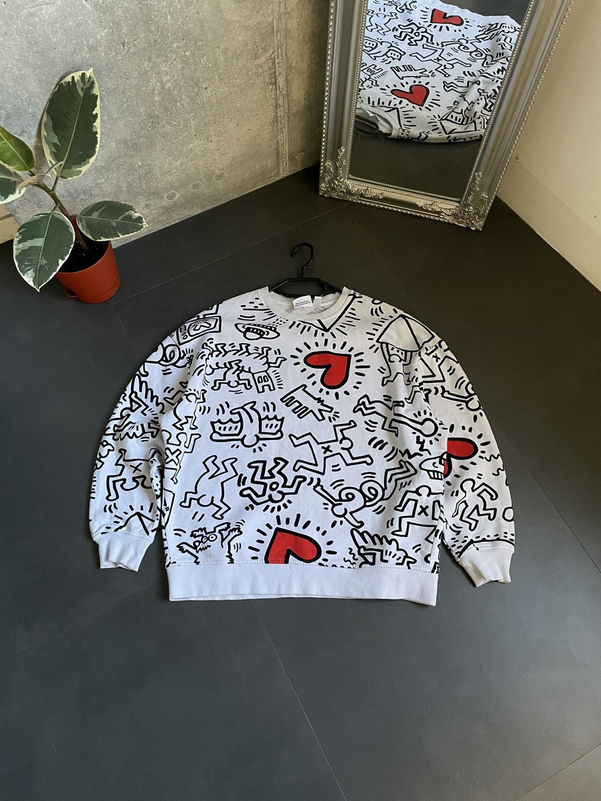 Keith Haring RARE Japanese KEITH HARING Boxy All-Over Full Print Crewneck Size US M / EU 48-50 / 2 - 2 Thumbnail