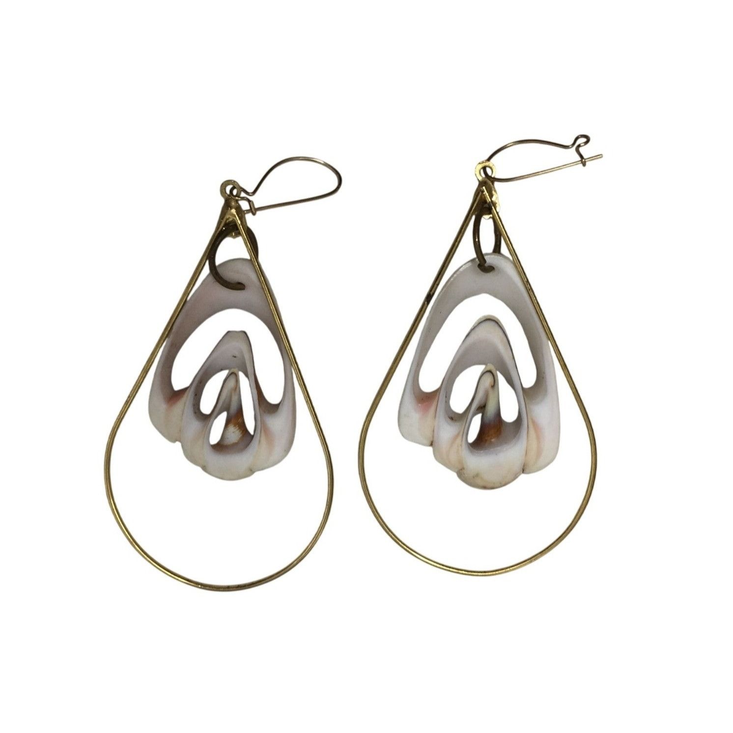Other Women's Oval Shaped Gold Tone Sea Shell Dangle Earrings Size ONE SIZE - 4 Thumbnail