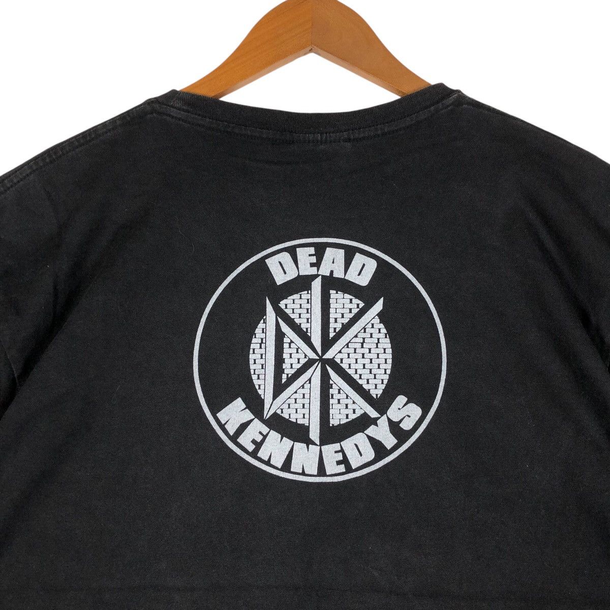 Vintage DEAD KENNEDYS Rock Band T-Shirt Size US XL / EU 56 / 4 - 5 Thumbnail