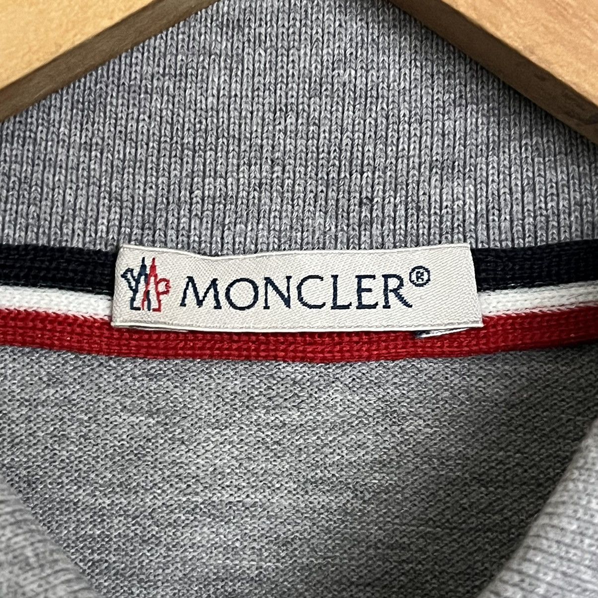 Moncler Moncler mini logo polo shirt/tshirt Size US S / EU 44-46 / 1 - 7 Thumbnail