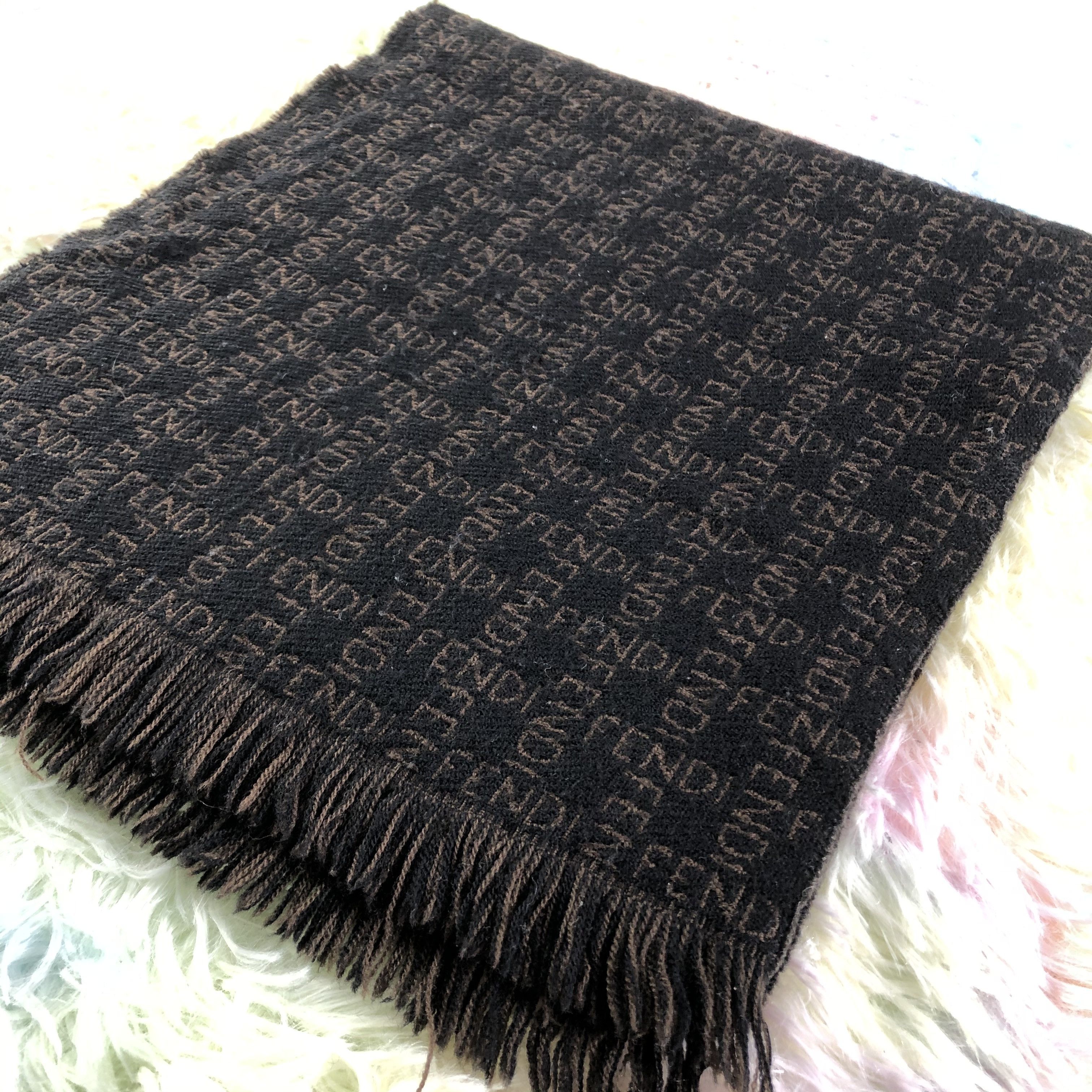 Vintage Fendi Scarf / Muffler / Neckwear Size ONE SIZE - 3 Thumbnail