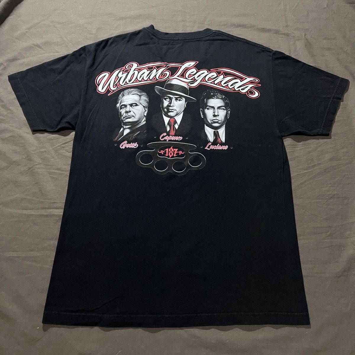 Other Al Capone John Gotti Lucky Luciano Graphic Tee L mobsters Size US L / EU 52-54 / 3 - 4 Thumbnail