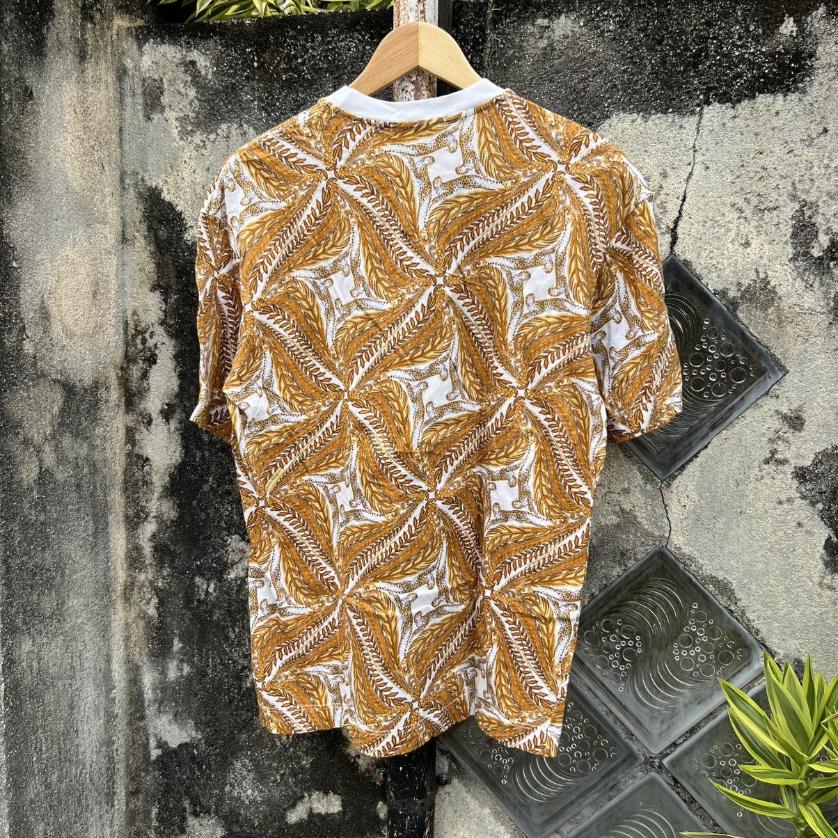Salvatore Ferragamo “SALVATORE FERRAGAMO” OVERPRINT TSHIRT Size US S / EU 44-46 / 1 - 6 Thumbnail