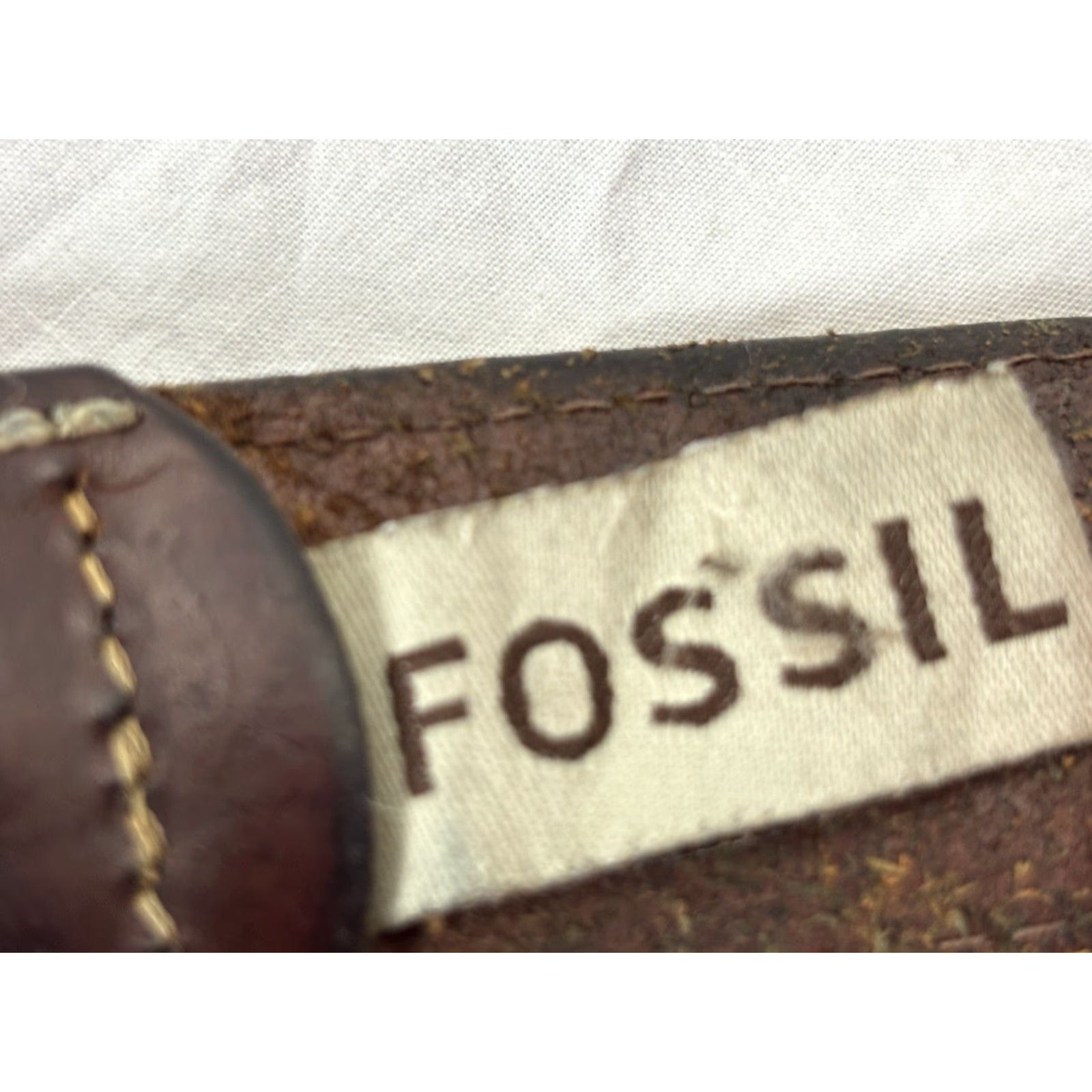 Fossil VINTAGE Fossil Belt Leather Belt 1.25" Wide Men 36 Distressed Brown 1970s Style Mens Belt Size 36 - 4 Thumbnail