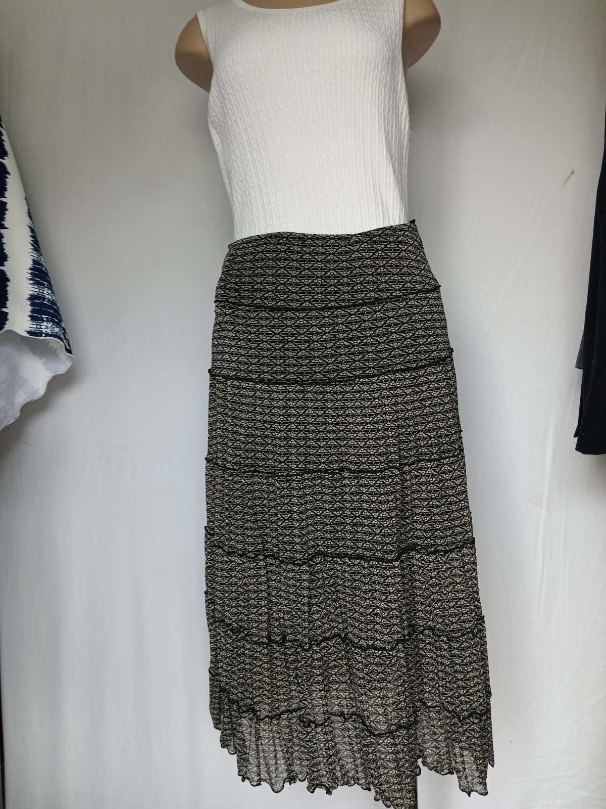 Designer Max Studio Women's Tiered Maxi Skirt - Size XS Size 26" / US 2 / IT 38 - 1 Thumbnail