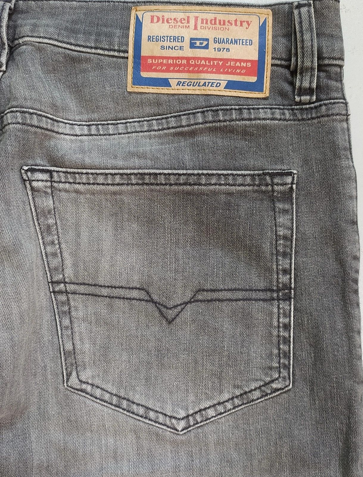 Diesel Diesel D-LUSTER L.32 MENS JEANS T/9628 Size US 32 / EU 48 - 10 Thumbnail