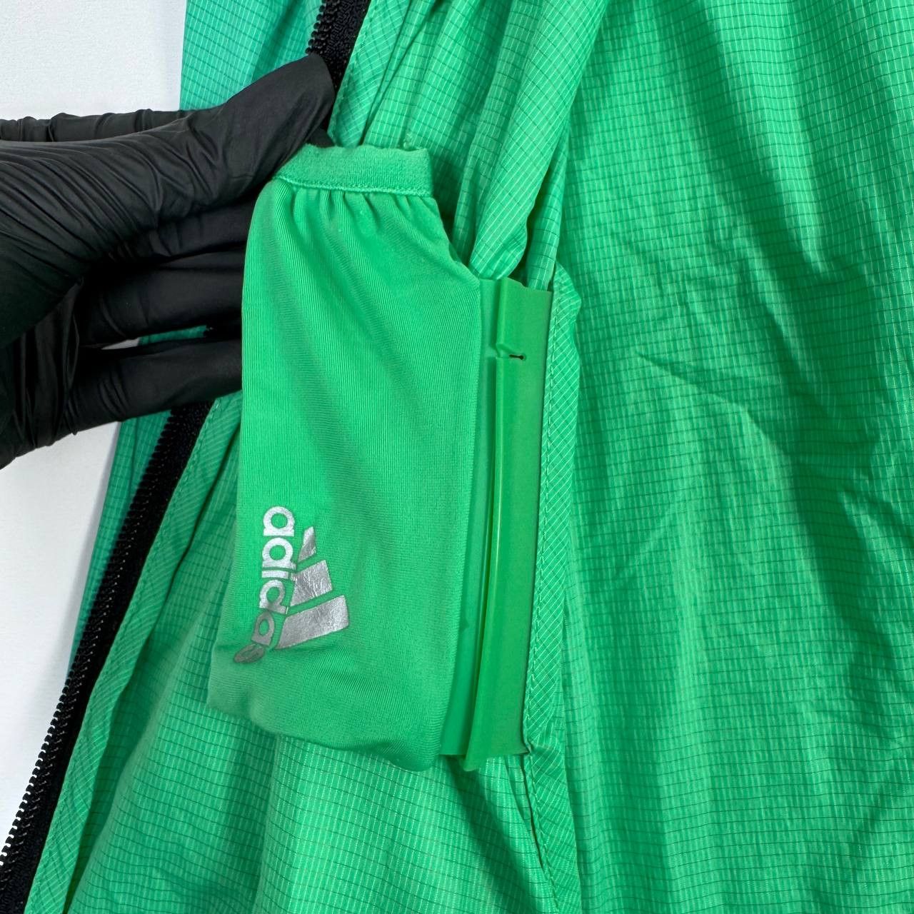 Adidas Adidas Green Lightweight Windbreaker Jacket Full Zip Size L Size US L / EU 52-54 / 3 - 12 Thumbnail