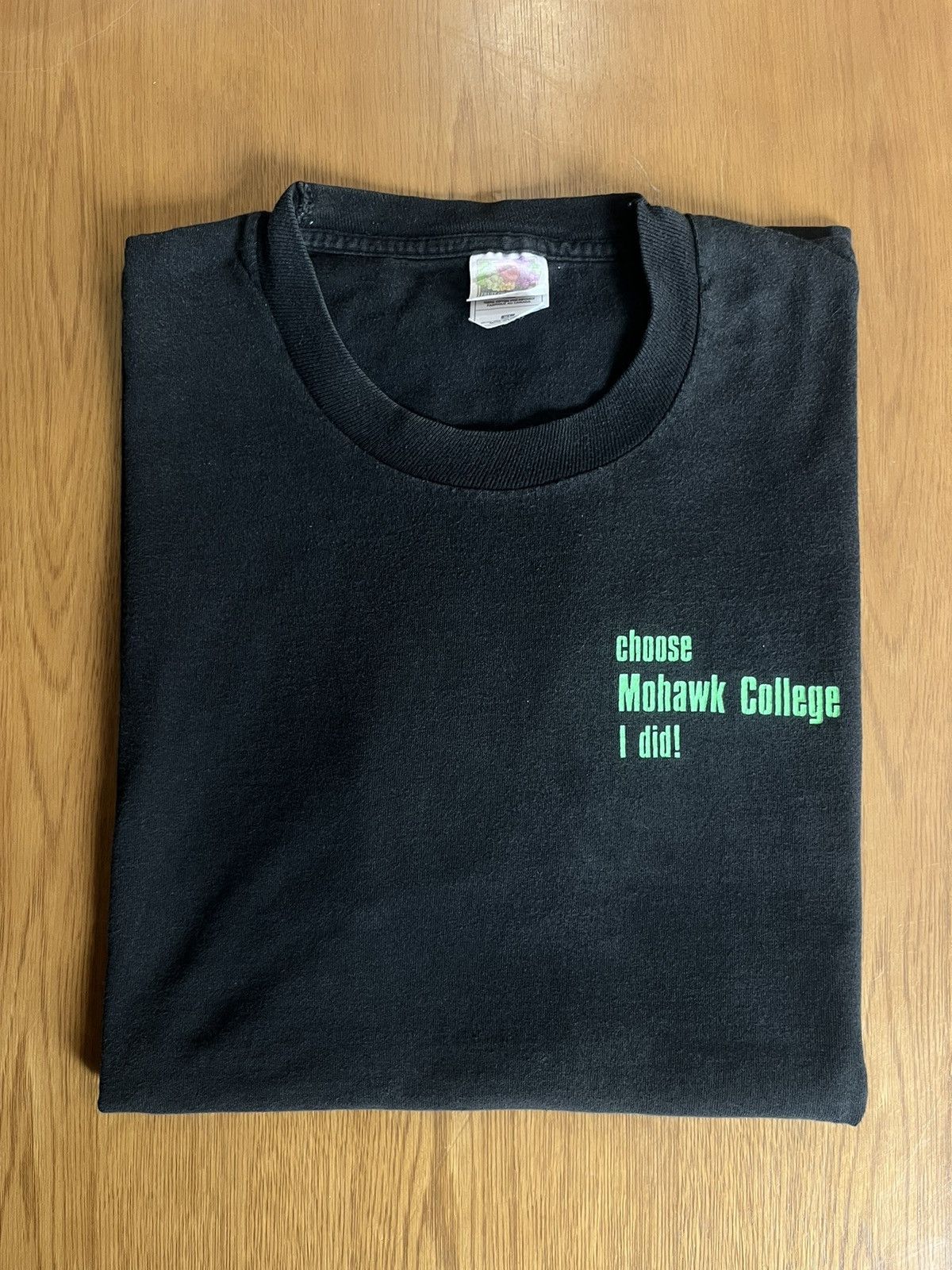 Vintage Vintage Choose Mohawk College I did ! 90’s Tshirt Size US XL / EU 56 / 4 - 1 Thumbnail