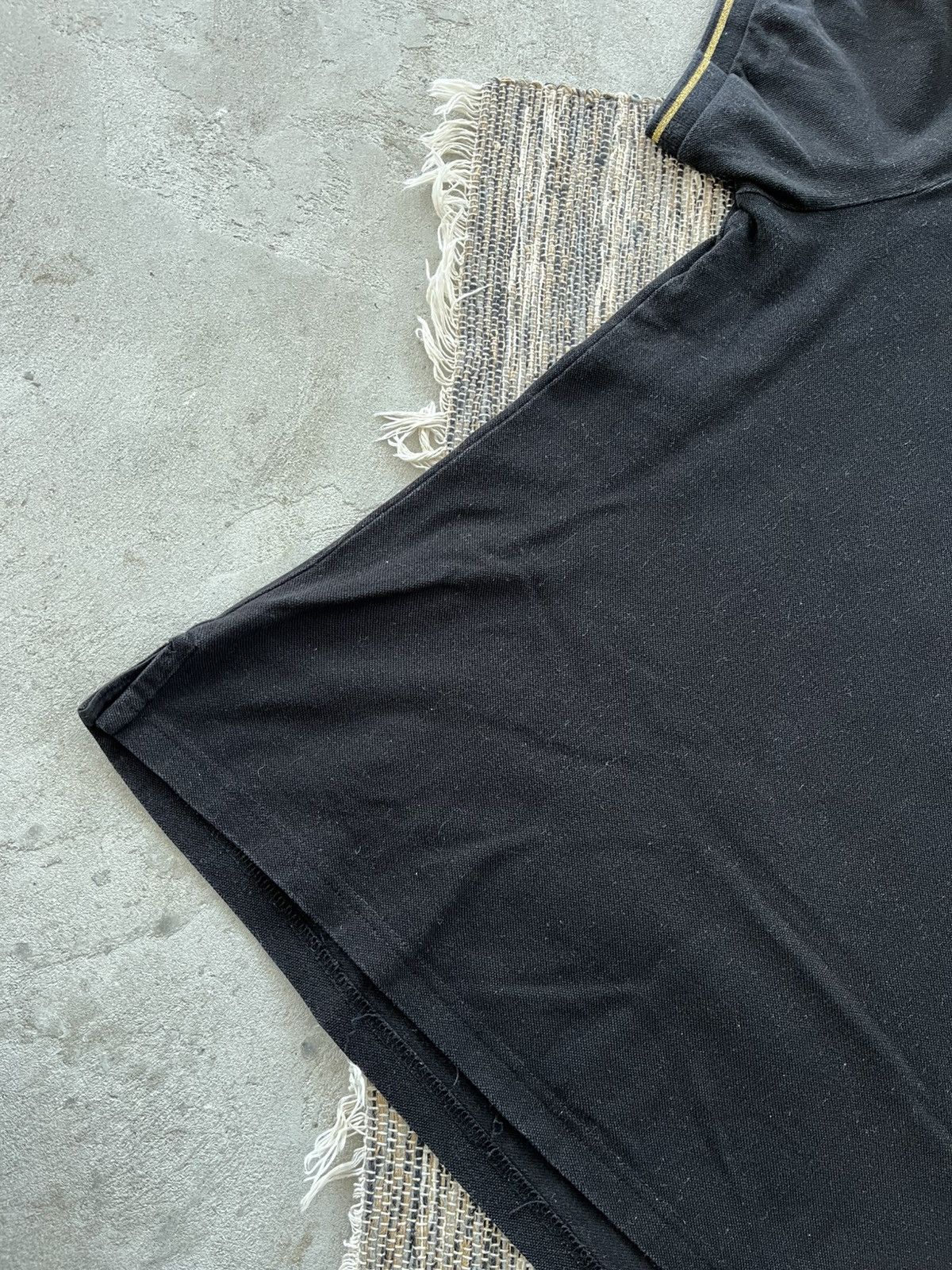 Versace Jeans Couture Vintage Versace Jeans Couture Black Gold Luxury Polo Tshirt Size US XXL / EU 58 / 5 - 6 Thumbnail