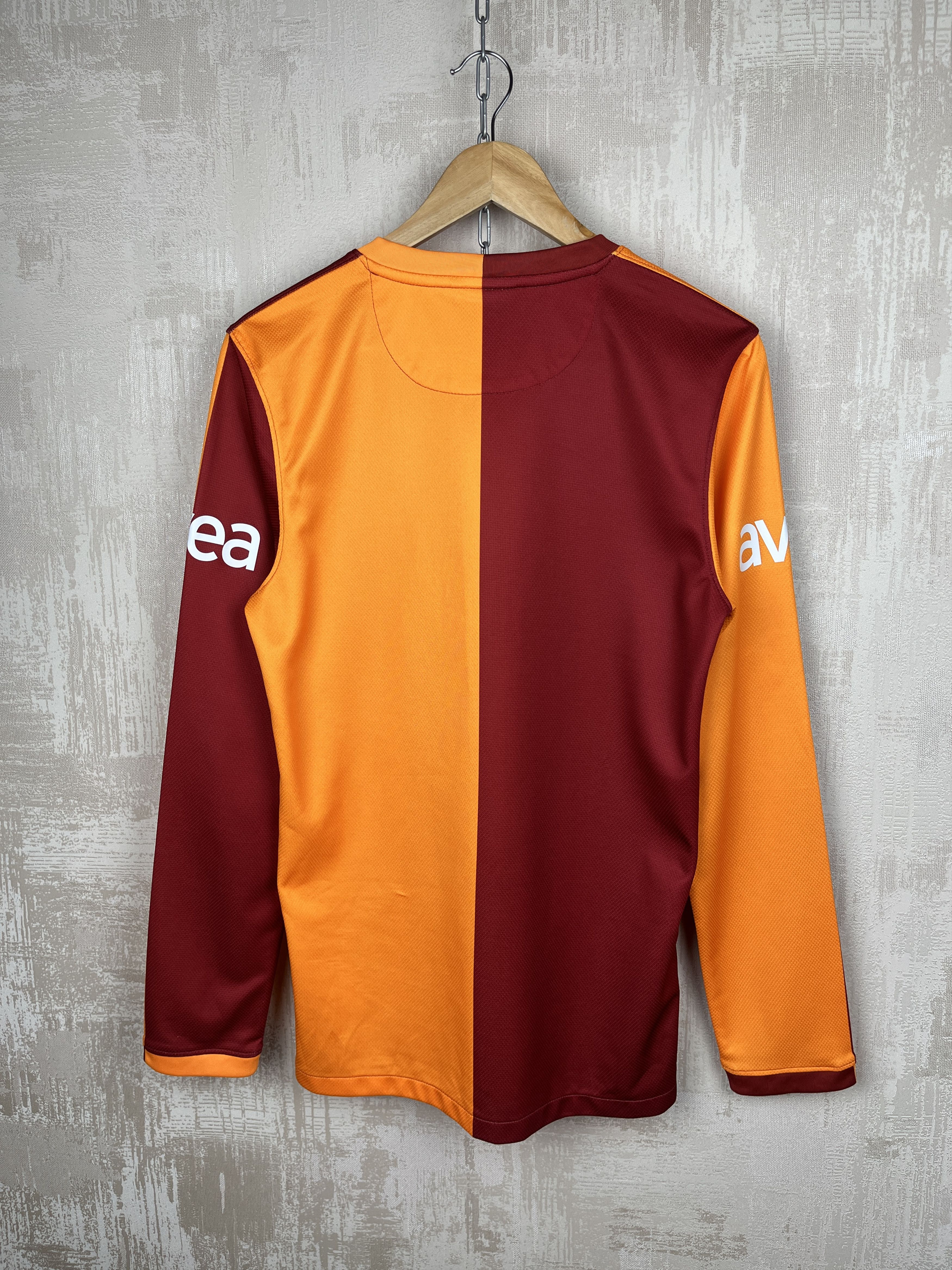 Nike Galatasaray Home Shirt 2013-2014 Soccer Football L/S Jersey Size US S / EU 44-46 / 1 - 15 Thumbnail