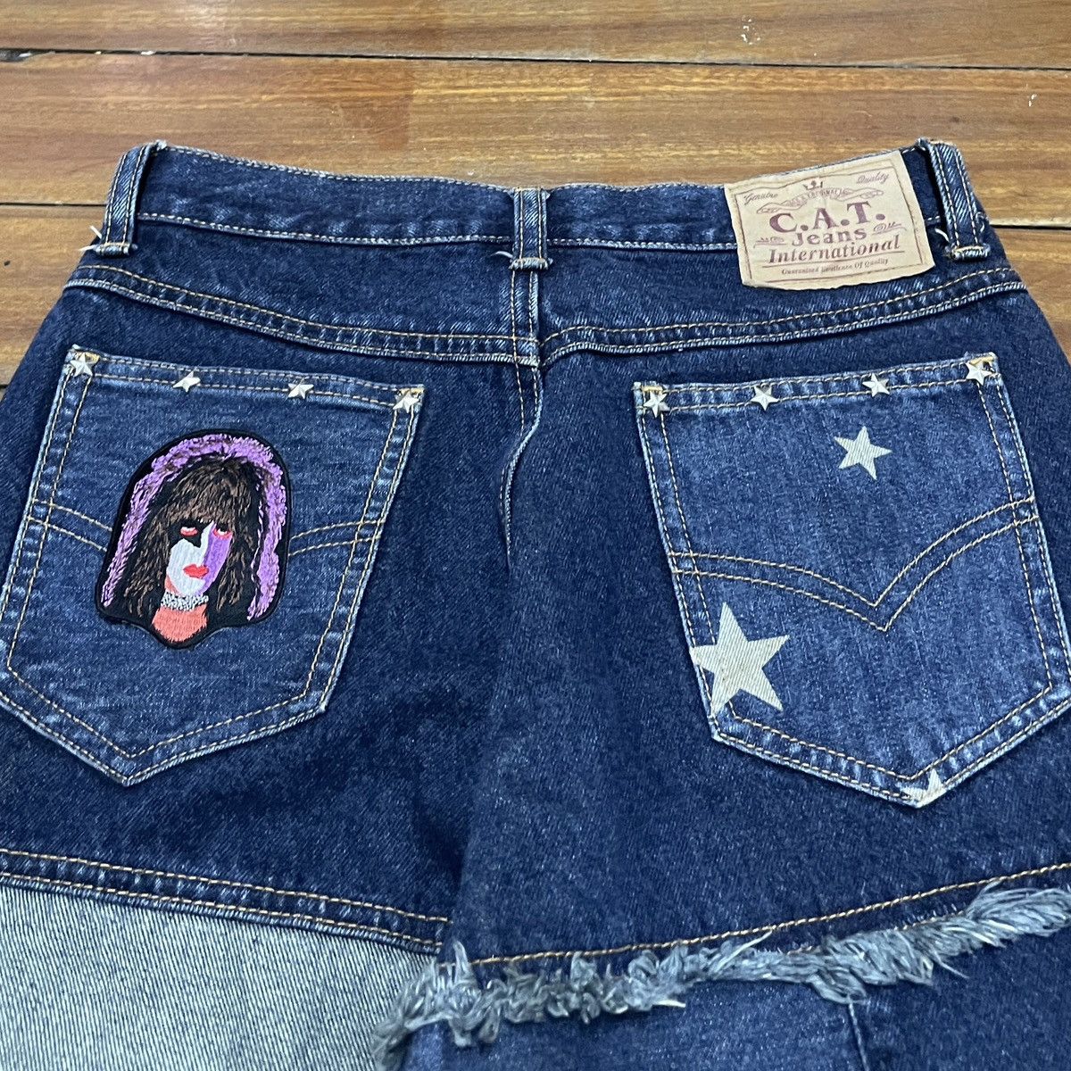 Japanese Brand × Vintage Rare Design Vintage Brand CAT Patchwork Jeans 1990s Size US 26 / EU 42 - 4 Thumbnail
