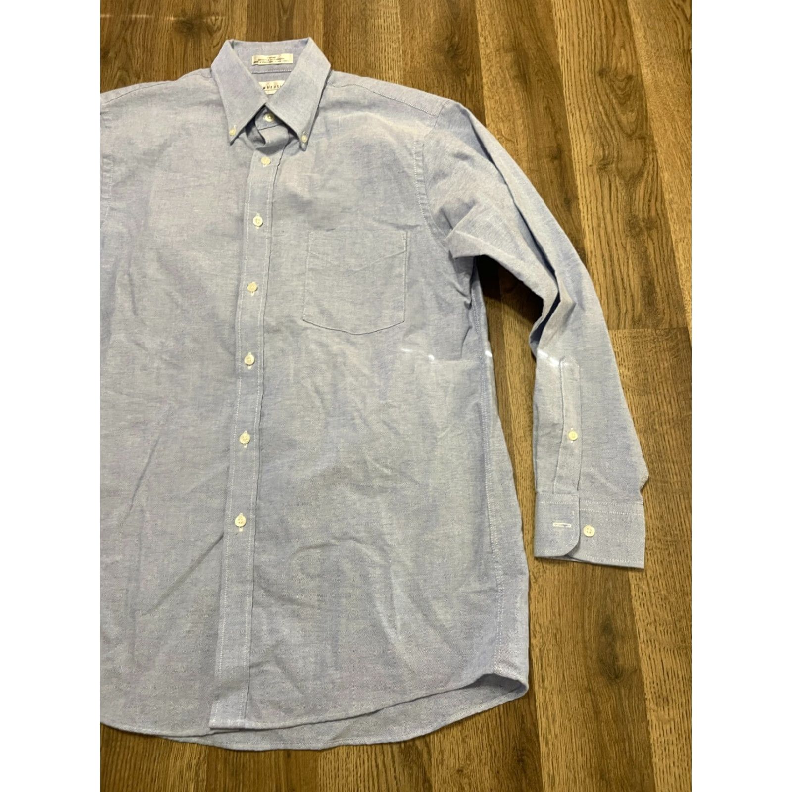 Van Heusen Van Heusen Shirt Men 15.5 32/33 Blue Button-Up Oxford Wrinkle Free Regular Size US L / EU 52-54 / 3 - 4 Thumbnail