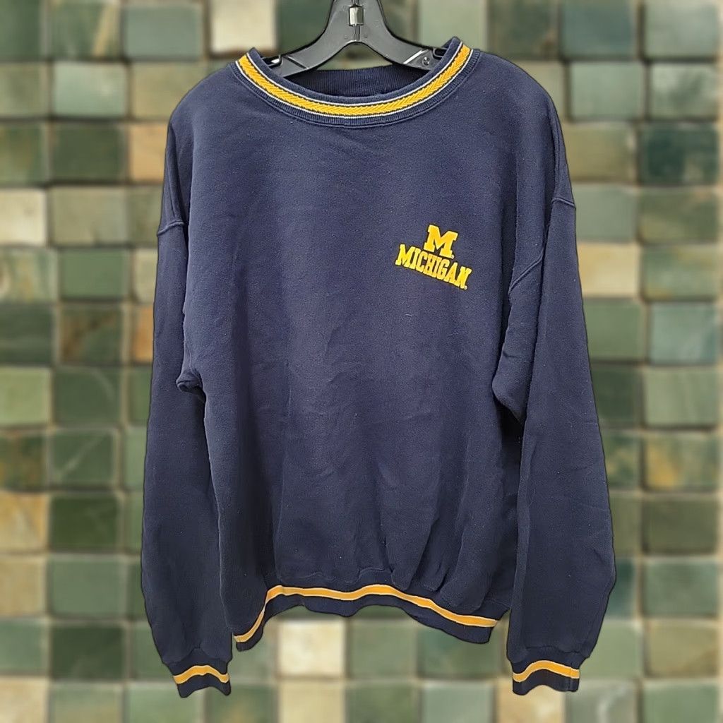 Vintage VINTAGE Team Edition Apparel Sweatshirt Mens L Blue University Of Michigan Logo Crew Neck Pullover Knit Cotton Blend Size US L / EU 52-54 / 3 - 1 Thumbnail