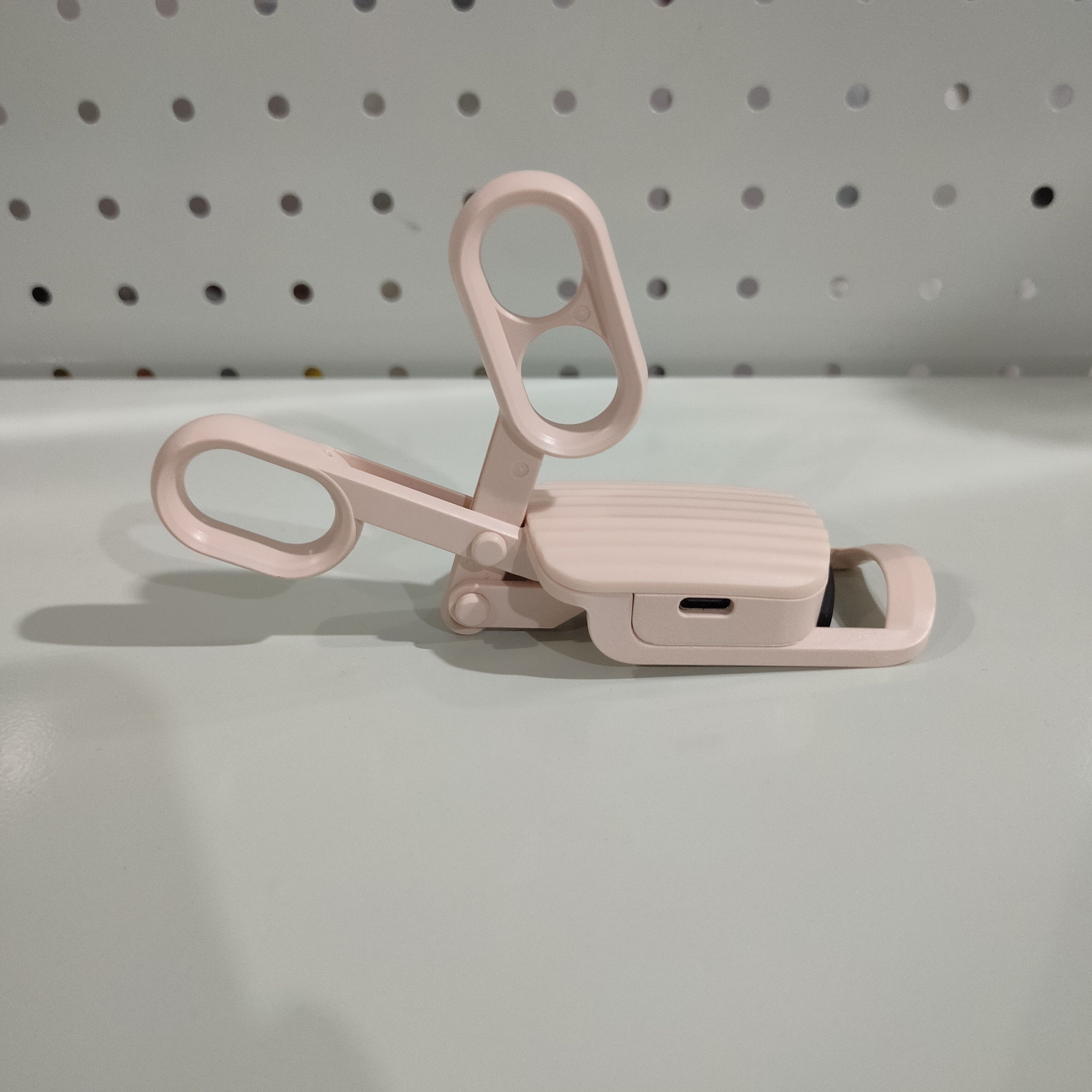 Japanese Brand 🔥Shobido Heated Eyelash Curler Size ONE SIZE - 1 Thumbnail