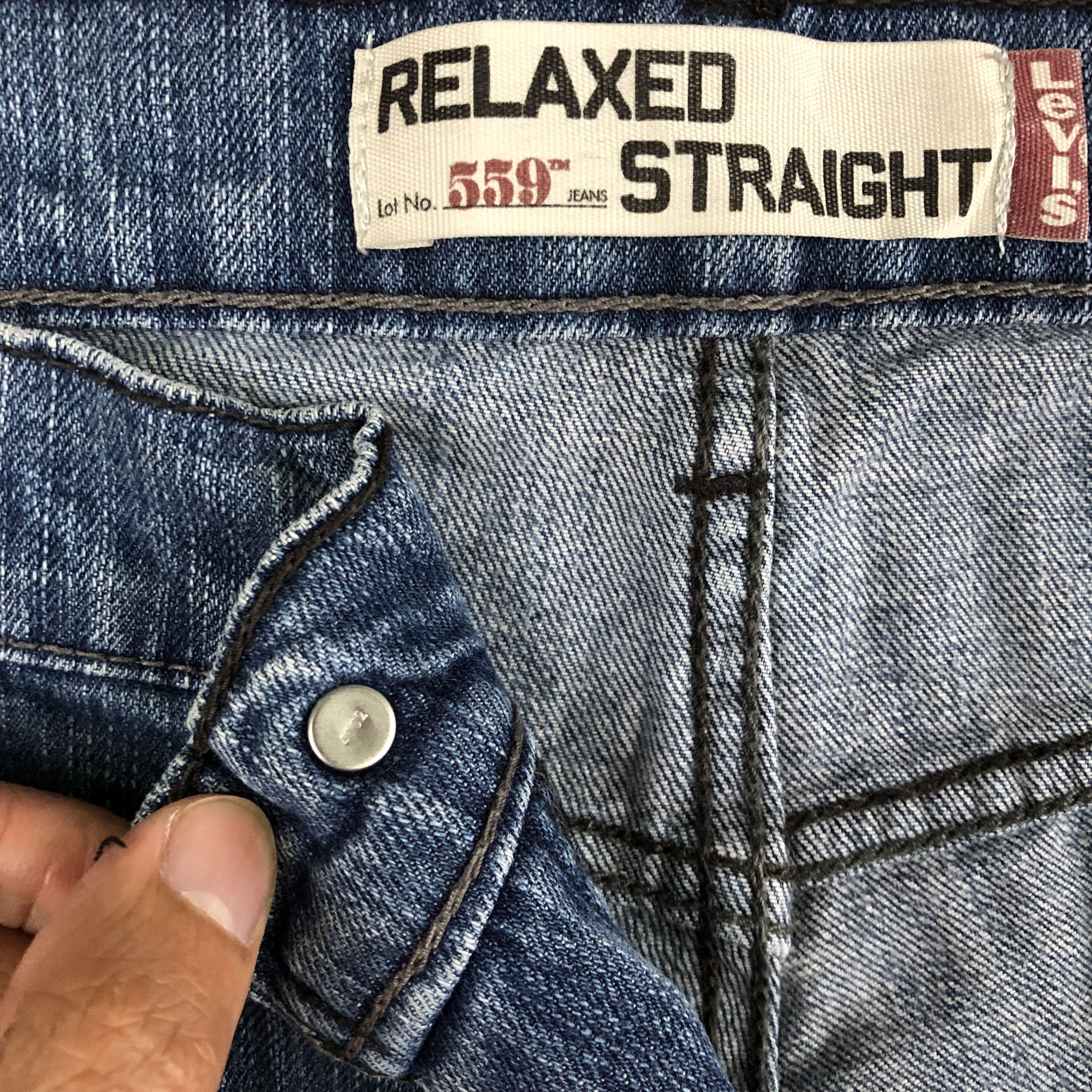 Levi's Vintage Levis 559 Baggy Loose Jeans Levi's Light Wash Denim Size US 40 / EU 56 - 8 Thumbnail