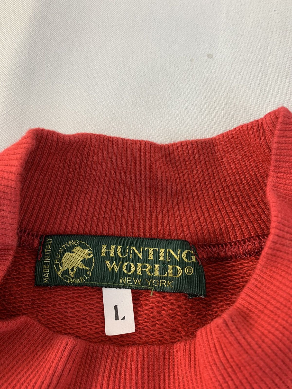 Vintage Hunting World New York Pullover Embroidery Logo Design Size US L / EU 52-54 / 3 - 4 Thumbnail