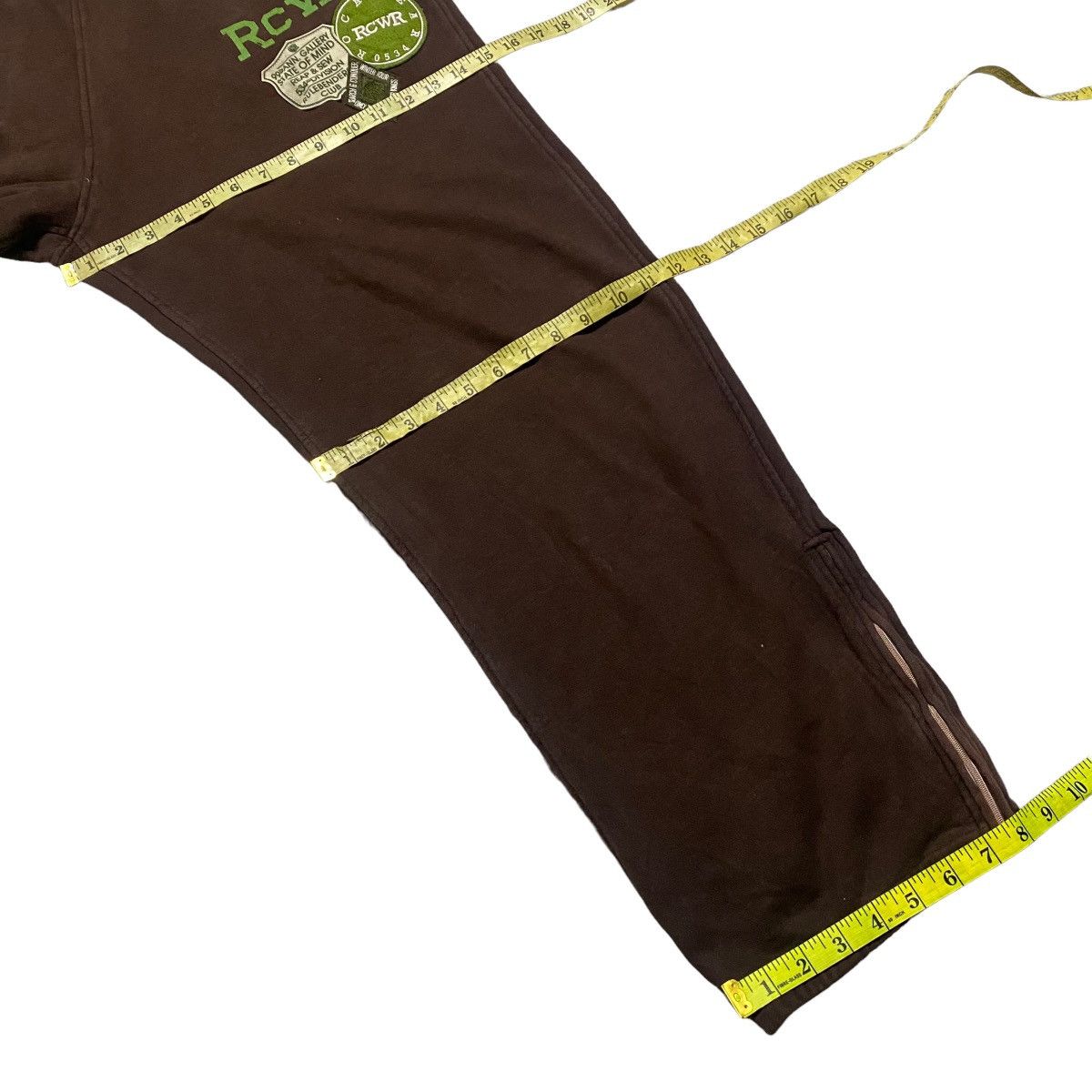 Rocawear Vintage Rocawear Sweatpants Baggy Sunfaded Size US 34 / EU 50 - 18 Thumbnail