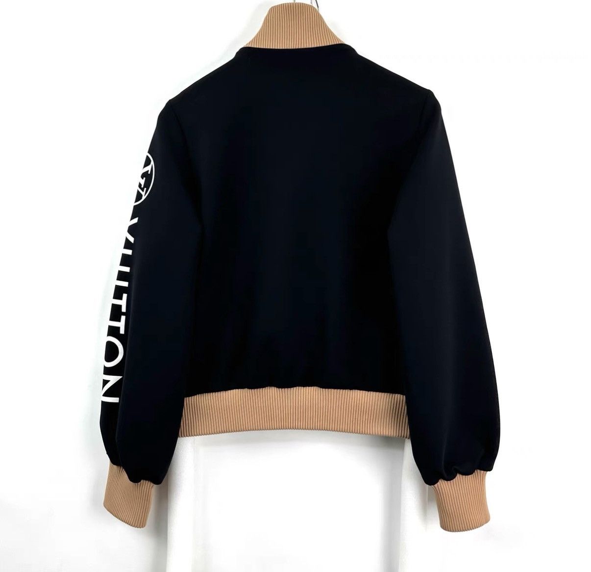 Louis Vuitton Louis Vuitton Contrast Color Jacket with Logo on Cuff K12 Size XS / US 0-2 / IT 36-38 - 2 Thumbnail