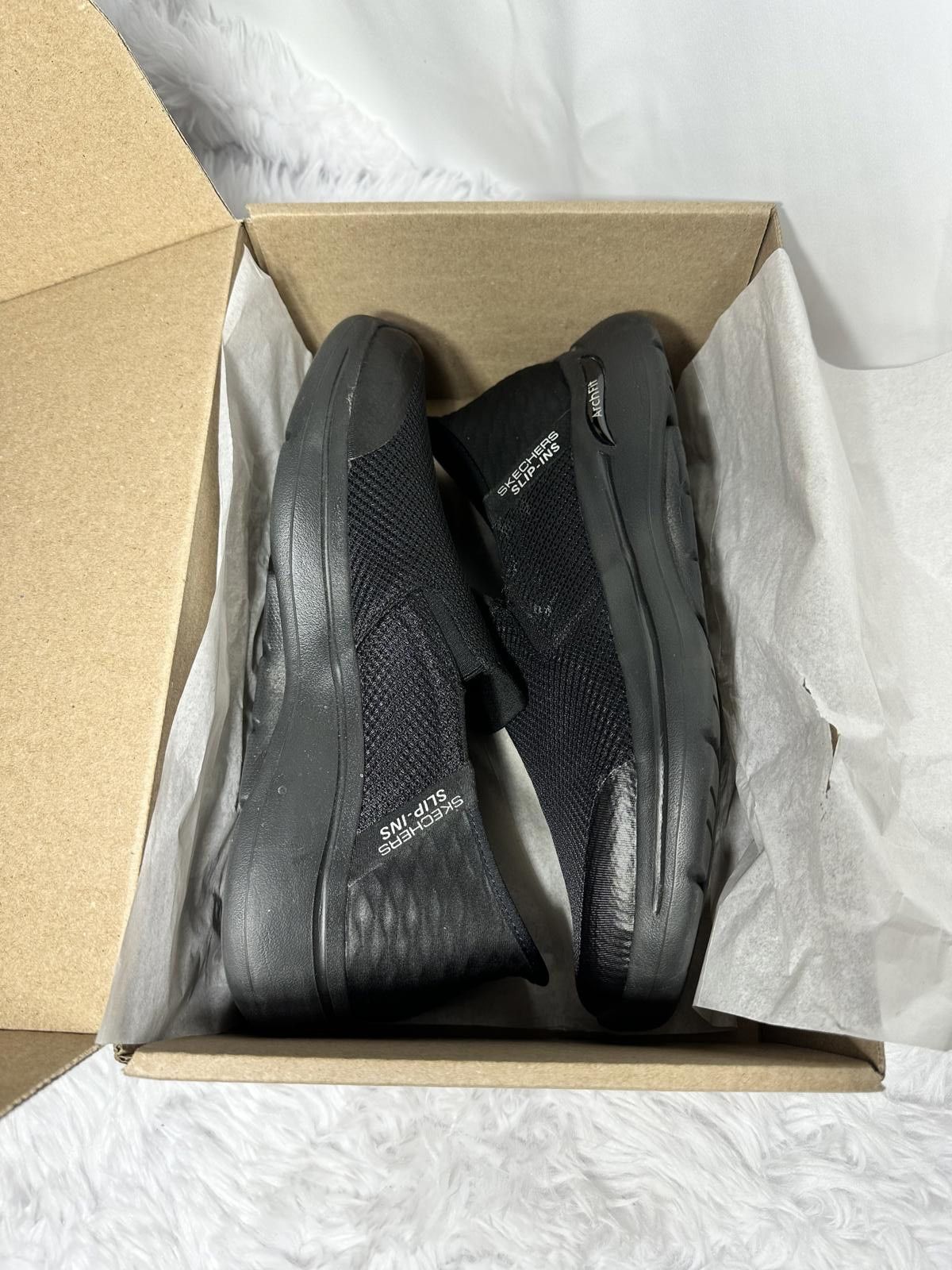 SKECHERS Skechers Arch Fit Black Slip-On Shoes Size US 9 / EU 42 - 4 Thumbnail