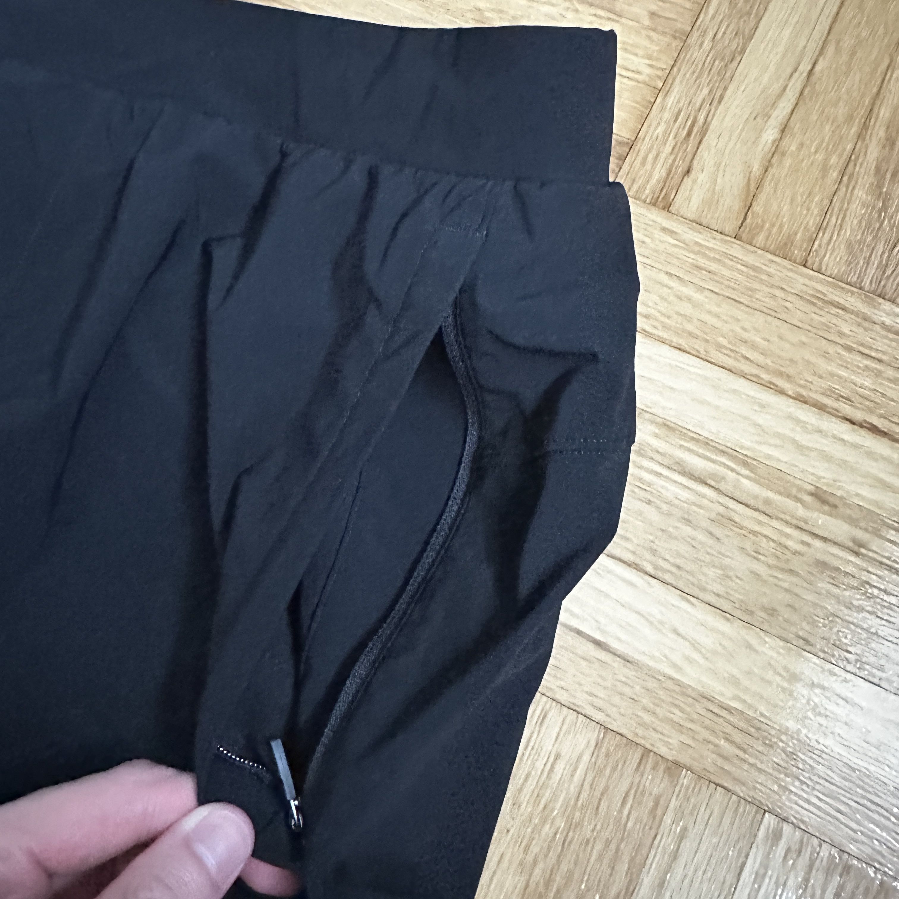 Lululemon Lululemon License to Train Jogger Regular Black XL Size US 38 / EU 54 - 3 Thumbnail