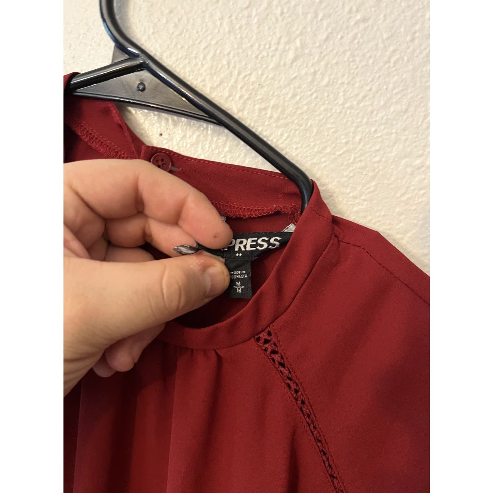 Express Express Button-Up Shirt Womens M Red Long Sleeve Collared Cotton Blend Size M / US 6-8 / IT 42-44 - 3 Thumbnail