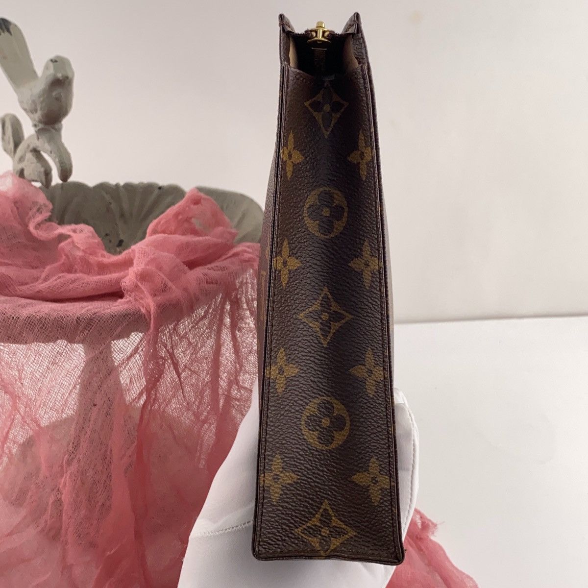 Louis Vuitton Toiletry pouche Size ONE SIZE - 7 Thumbnail