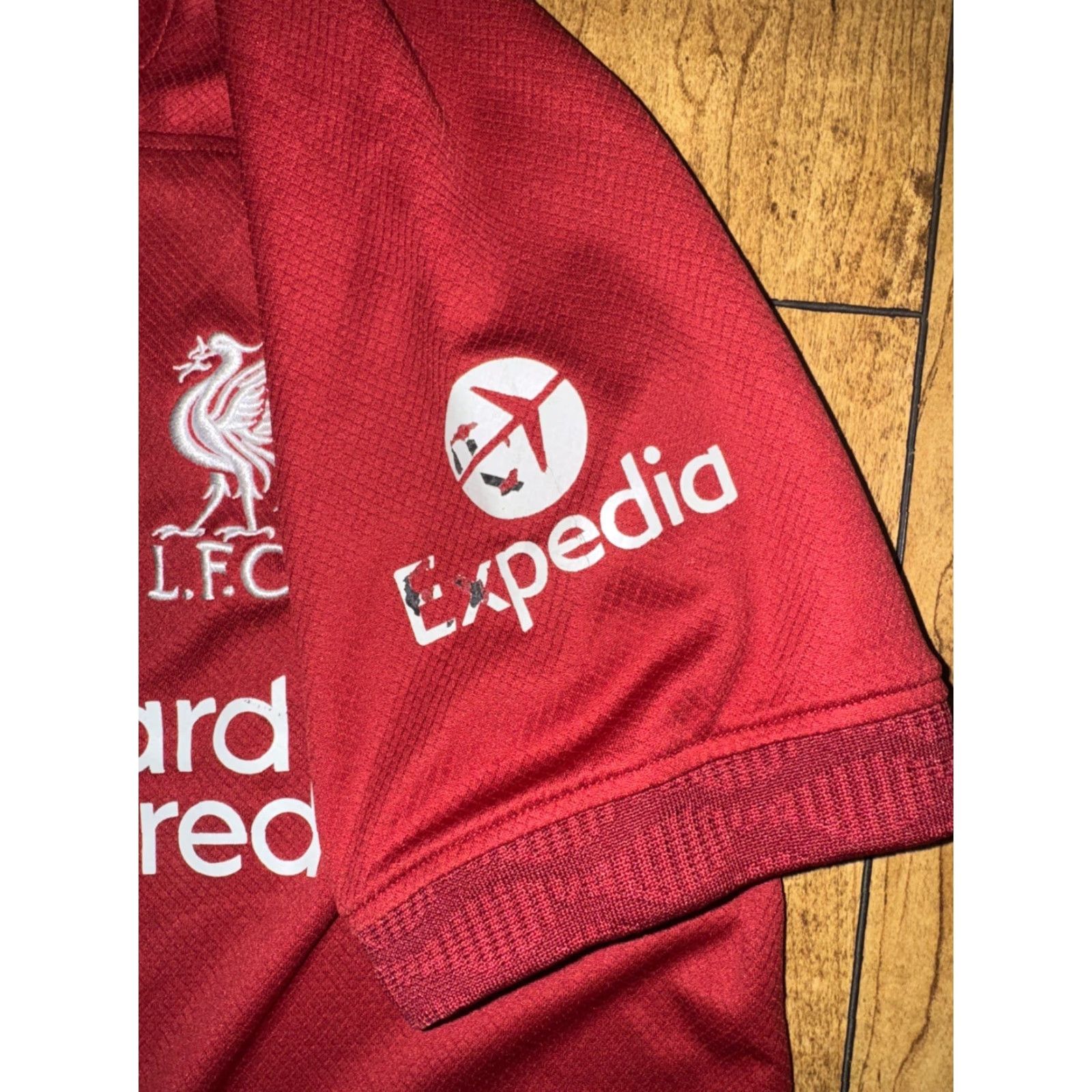 Nike VINTAGE Nike Liverpool LFC Jersey Men’s Medium Soccer Red T-Shirt Short Sleeve Pullover Dri-Fit Breathable Lightweight 20x27 Standard California? Size US M / EU 48-50 / 2 - 4 Thumbnail