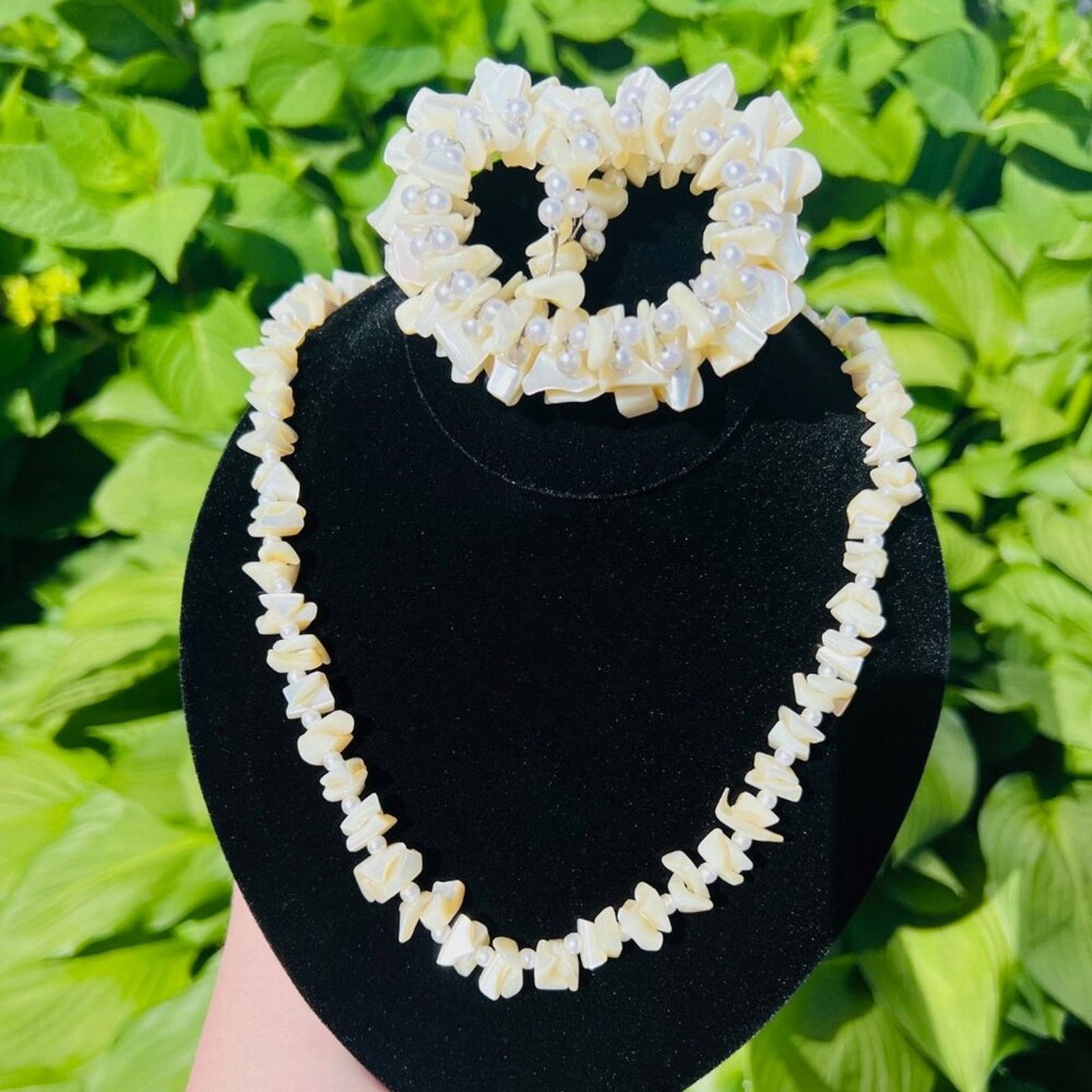 & Other Stories Set - Necklace and Bracelet Pearl - Mother-of-Pearl Size ONE SIZE - 1 Thumbnail