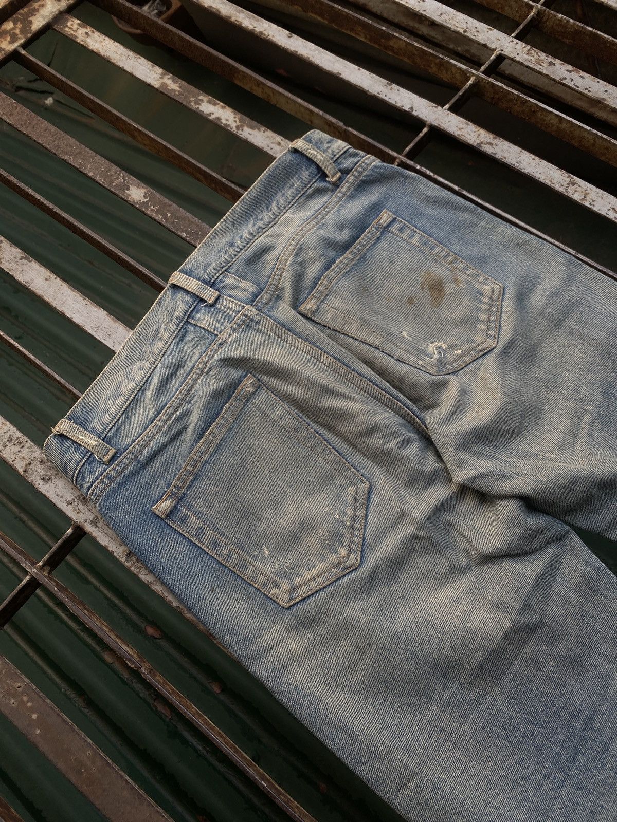 Saint Laurent Paris Saint Laurent Paris - Surf Sound D01 Distressed Crash Denim Size US 32 / EU 48 - 6 Thumbnail