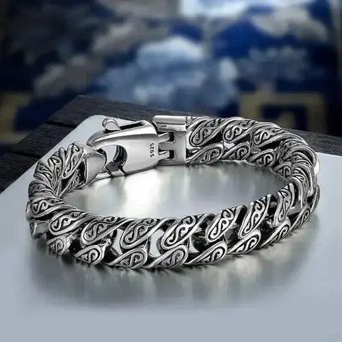 Vintage New Personalized Tang Grass Pattern Bracelet Size ONE SIZE - 1 Thumbnail