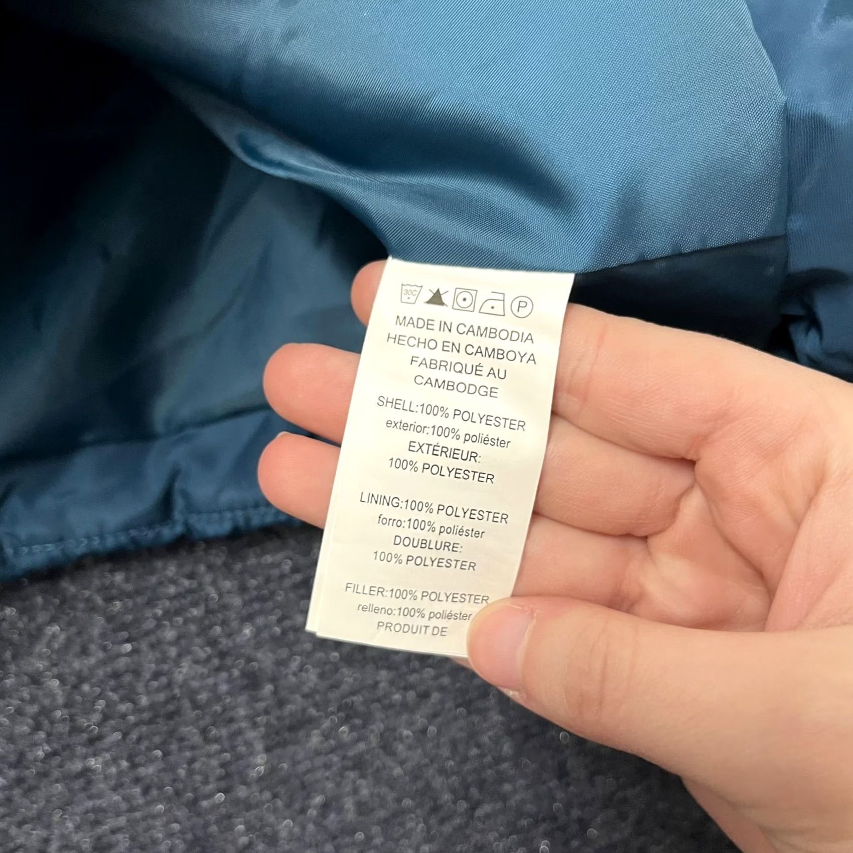 Michael Kors VINTAGE Michael Kors Vest Womens Small Blue Quilted Puffer Full Zip Warm Size S / US 4 / IT 40 - 4 Thumbnail