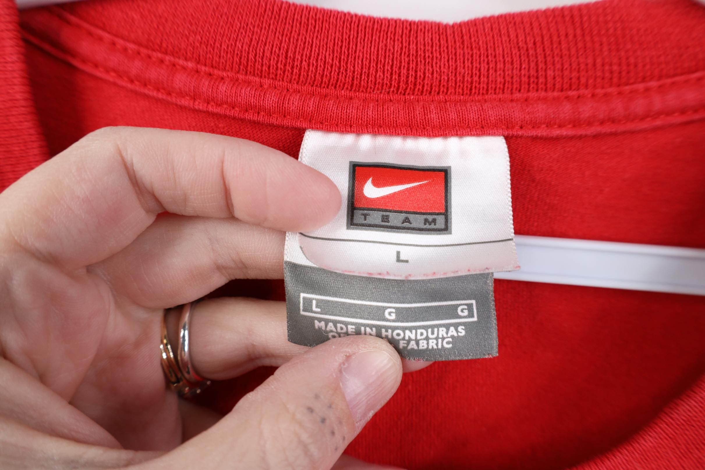 Nike Vintage Nike Swoosh Ohio State University Football T-Shirt Size US L / EU 52-54 / 3 - 10 Thumbnail
