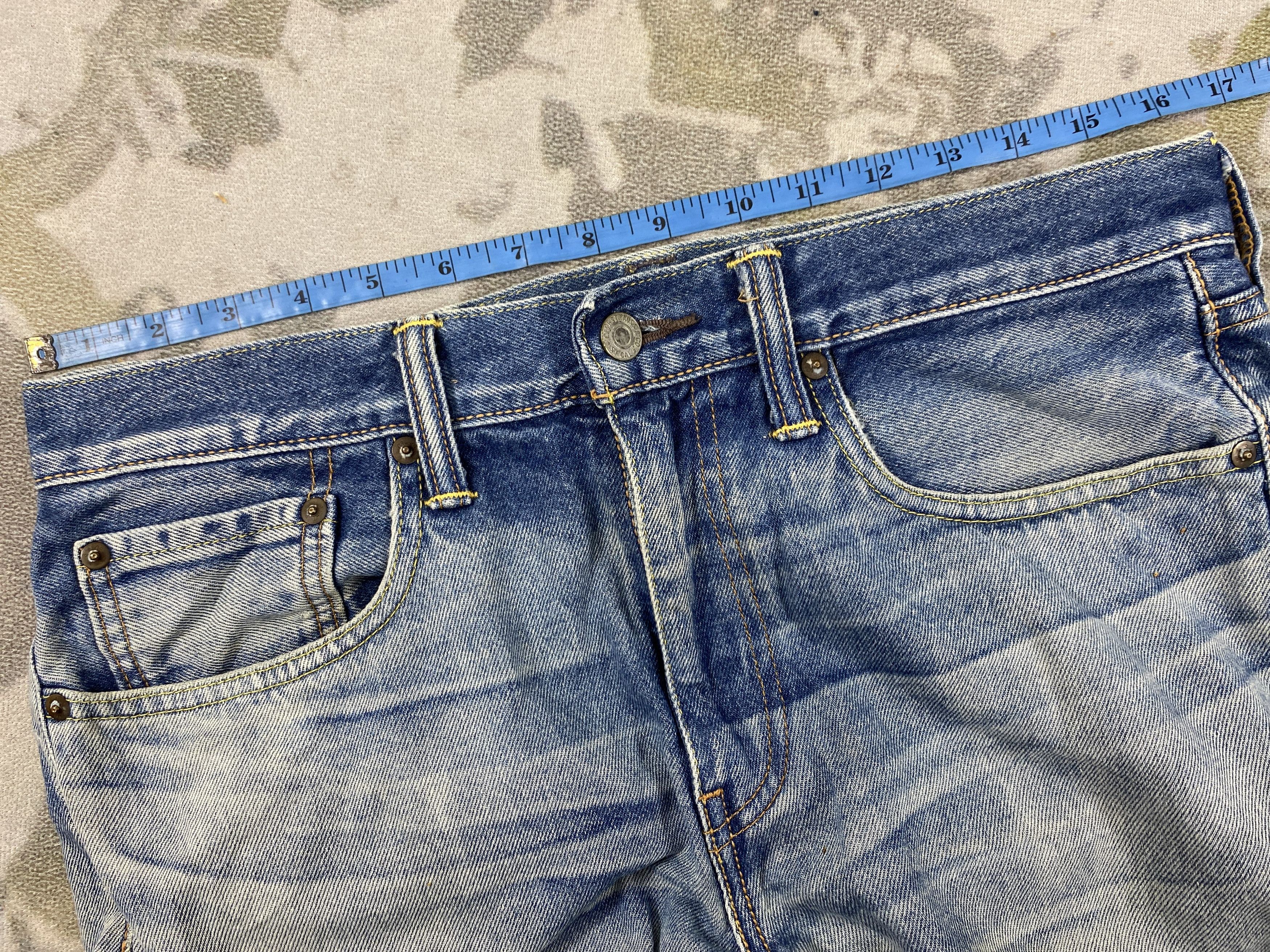 Levi's Distressed Blue Vintage Levi's 502 Jeans 33x29 Denim- JN3848 Size US 33 - 5 Thumbnail