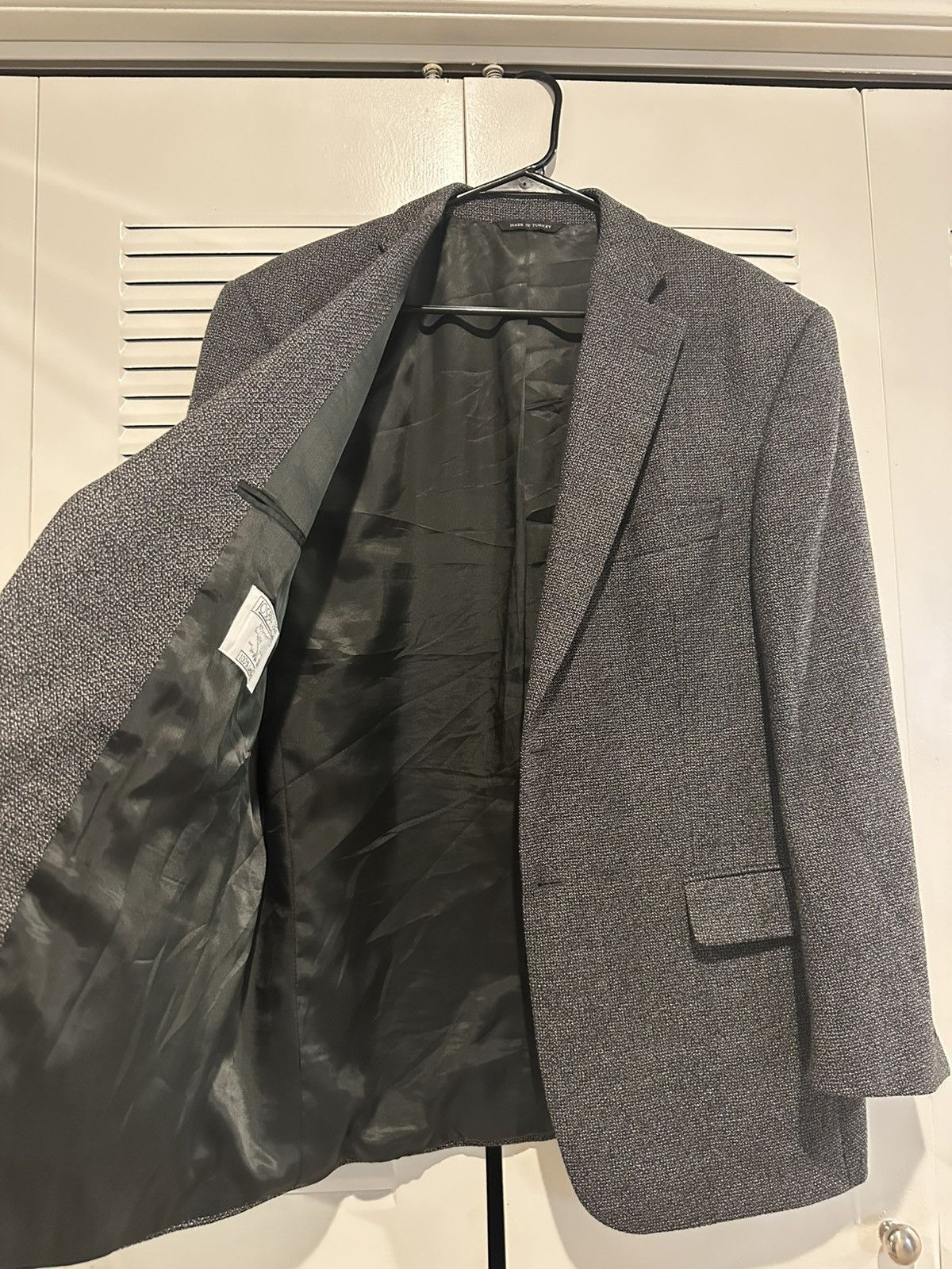 Joseph & Feiss Joseph & Feiss Suit Size 42S - 3 Thumbnail