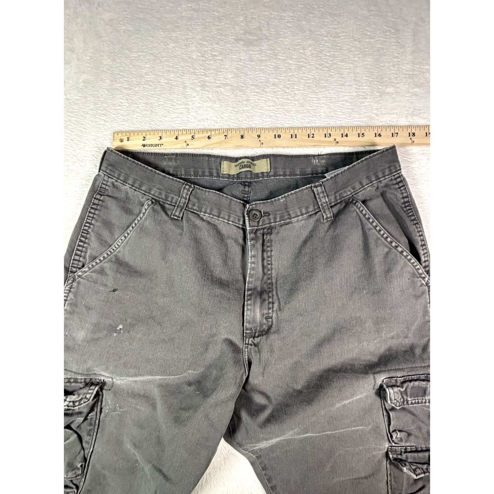 Wrangler Wrangler Jean Co. Cargo Hiking Camping Pants Gray Men's 36x30 Cargo Pocket 5-Pocket Regular Straight Jeans Mens Release: 36x30 Size US 36 / EU 52 - 5 Thumbnail