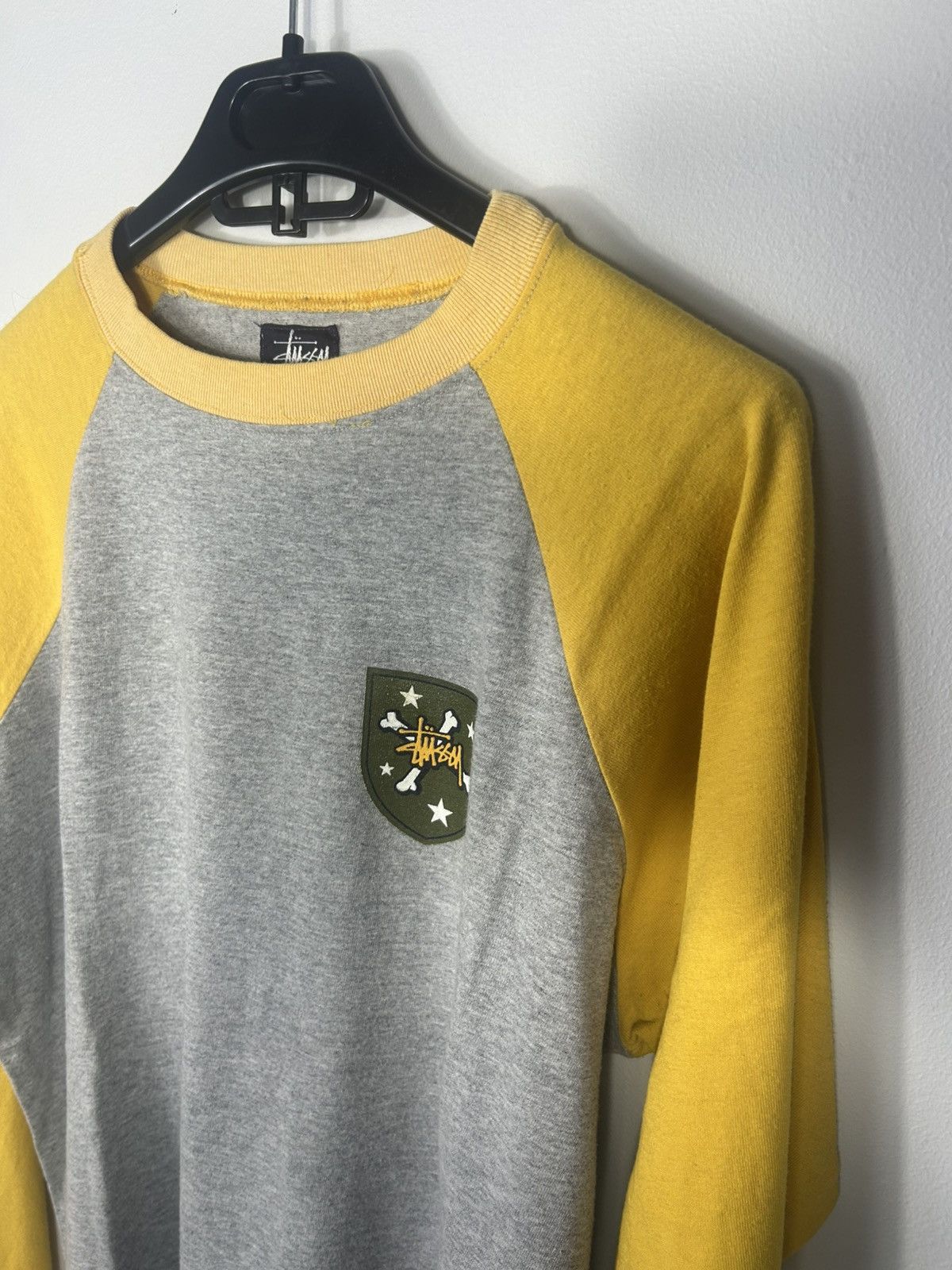 Stussy Vintage Stüssy Long Sleeve Grey & Yellow size L Size US L / EU 52-54 / 3 - 3 Thumbnail